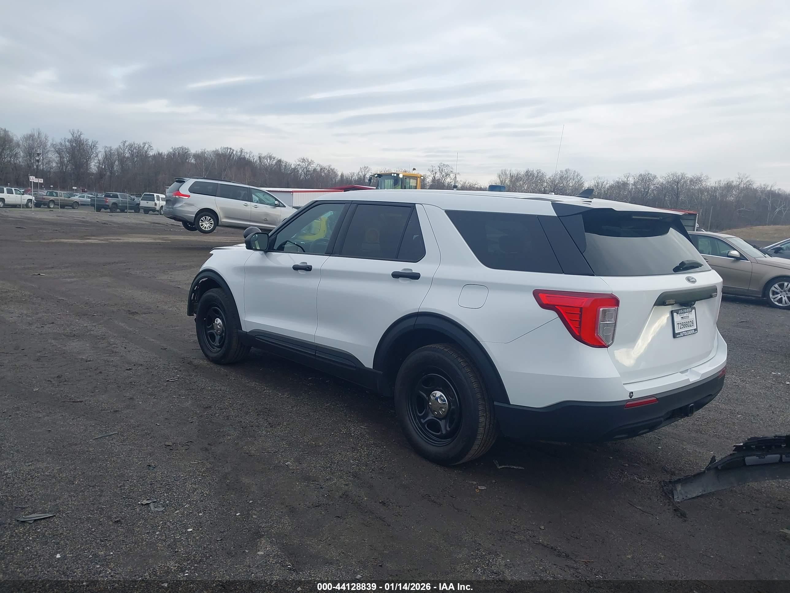 FORD POLICE image 3