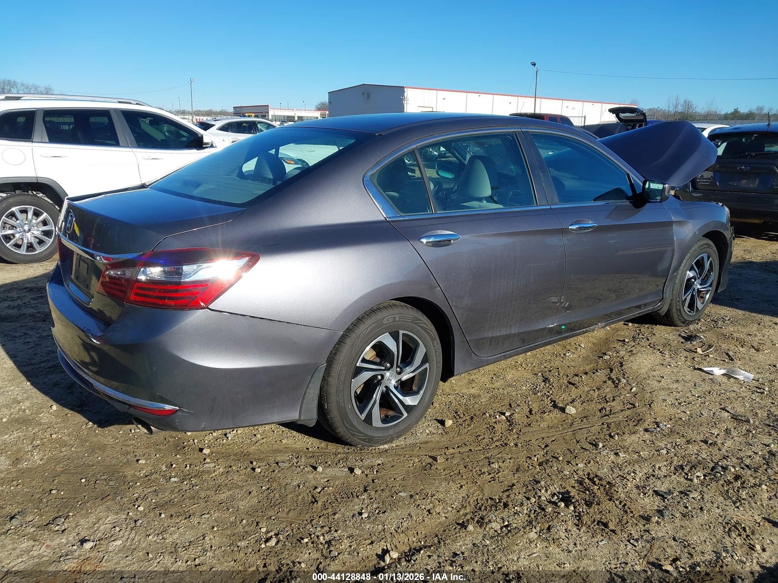 HONDA ACCORD image 4