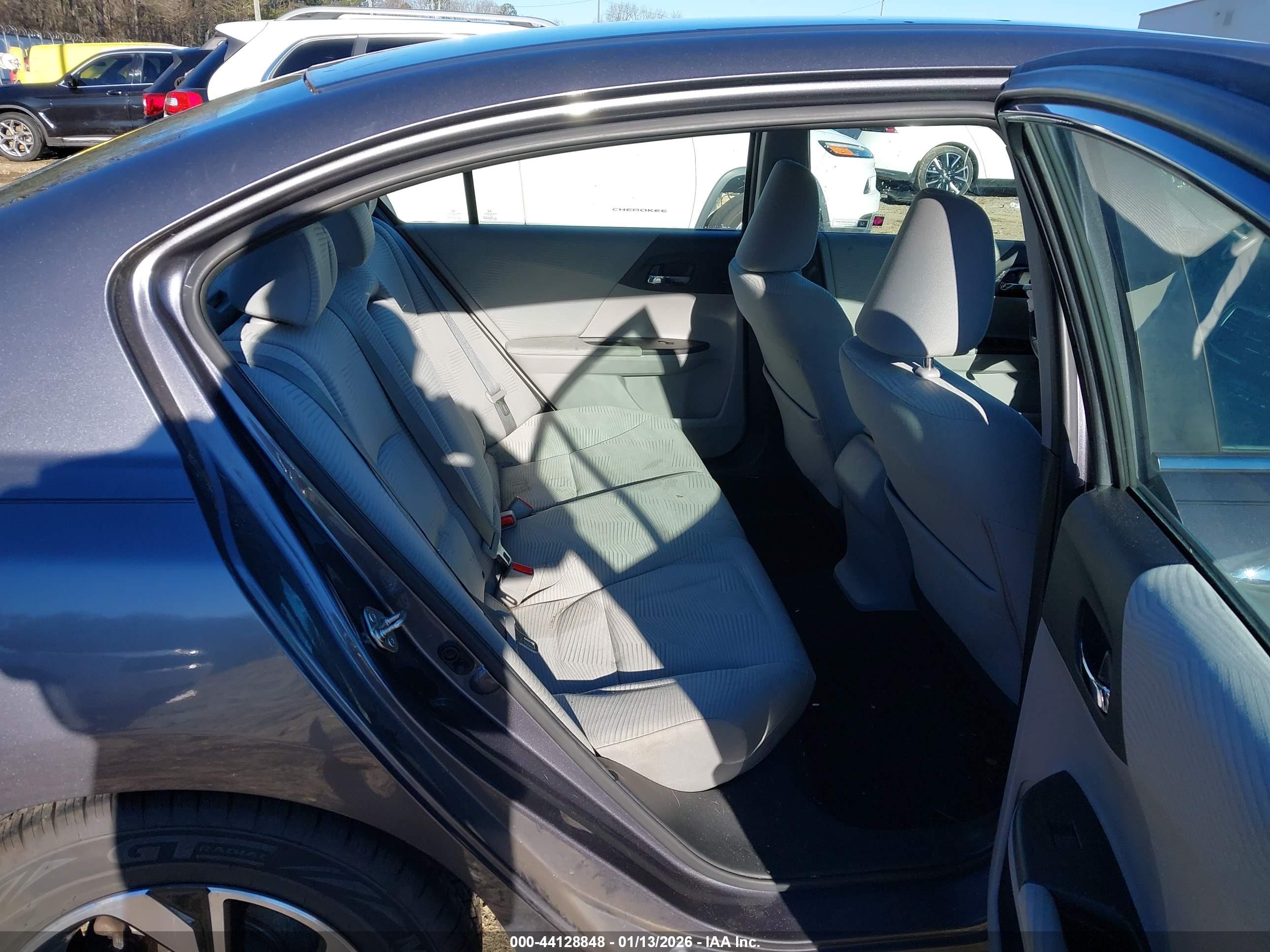 HONDA ACCORD image 8