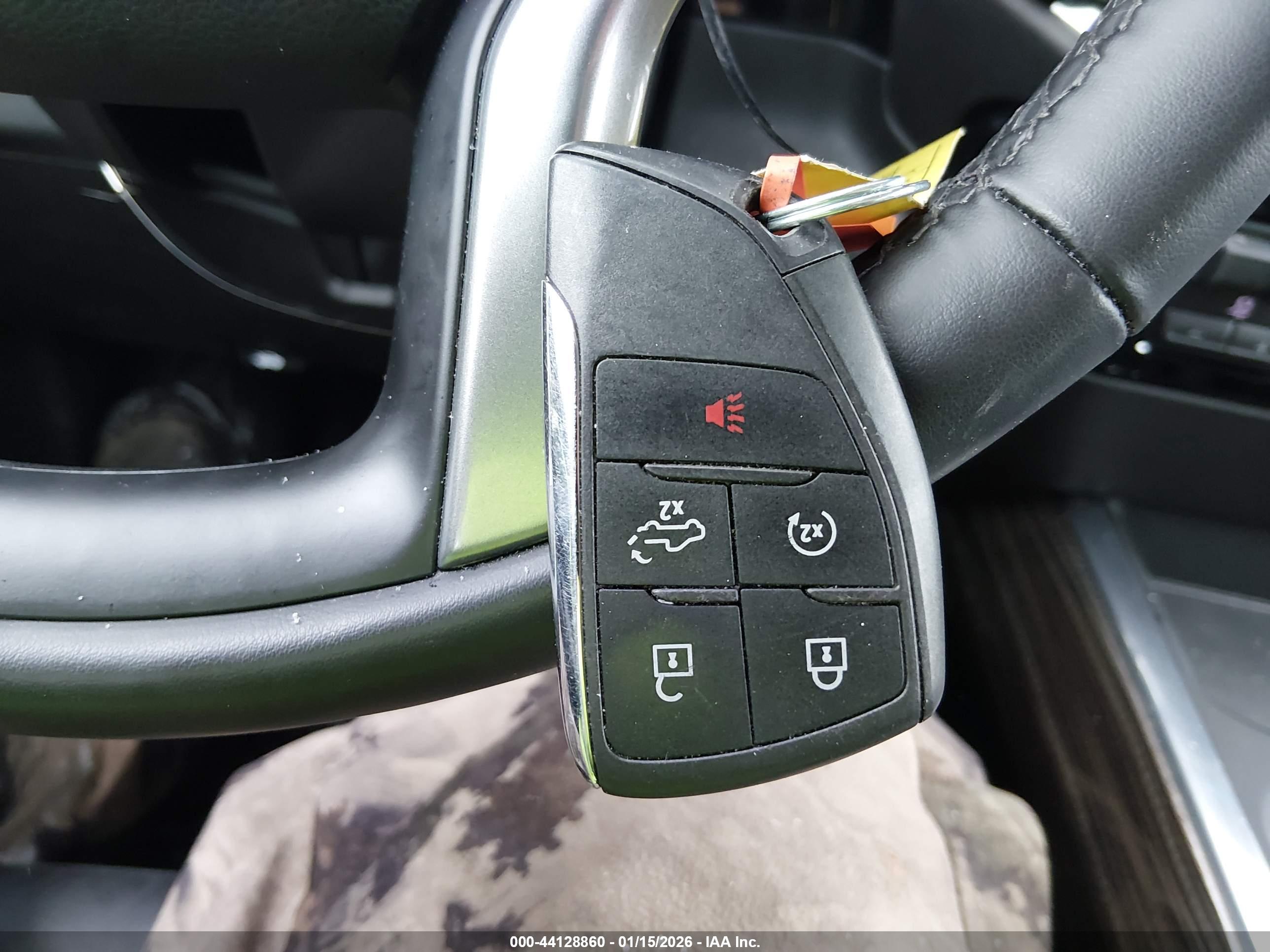 CHEVROLET SILVERADO image 11
