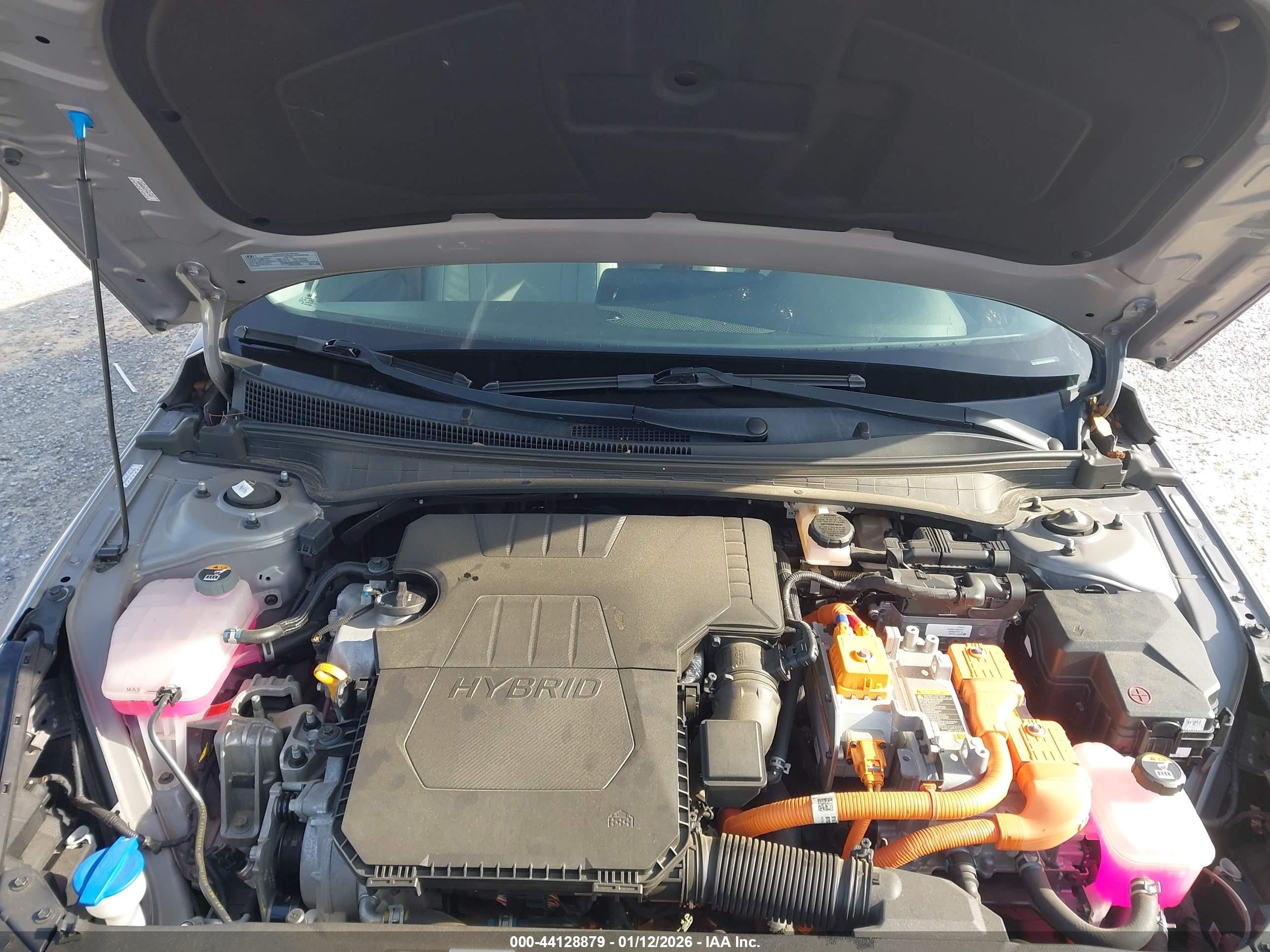HYUNDAI ELANTRA image 10