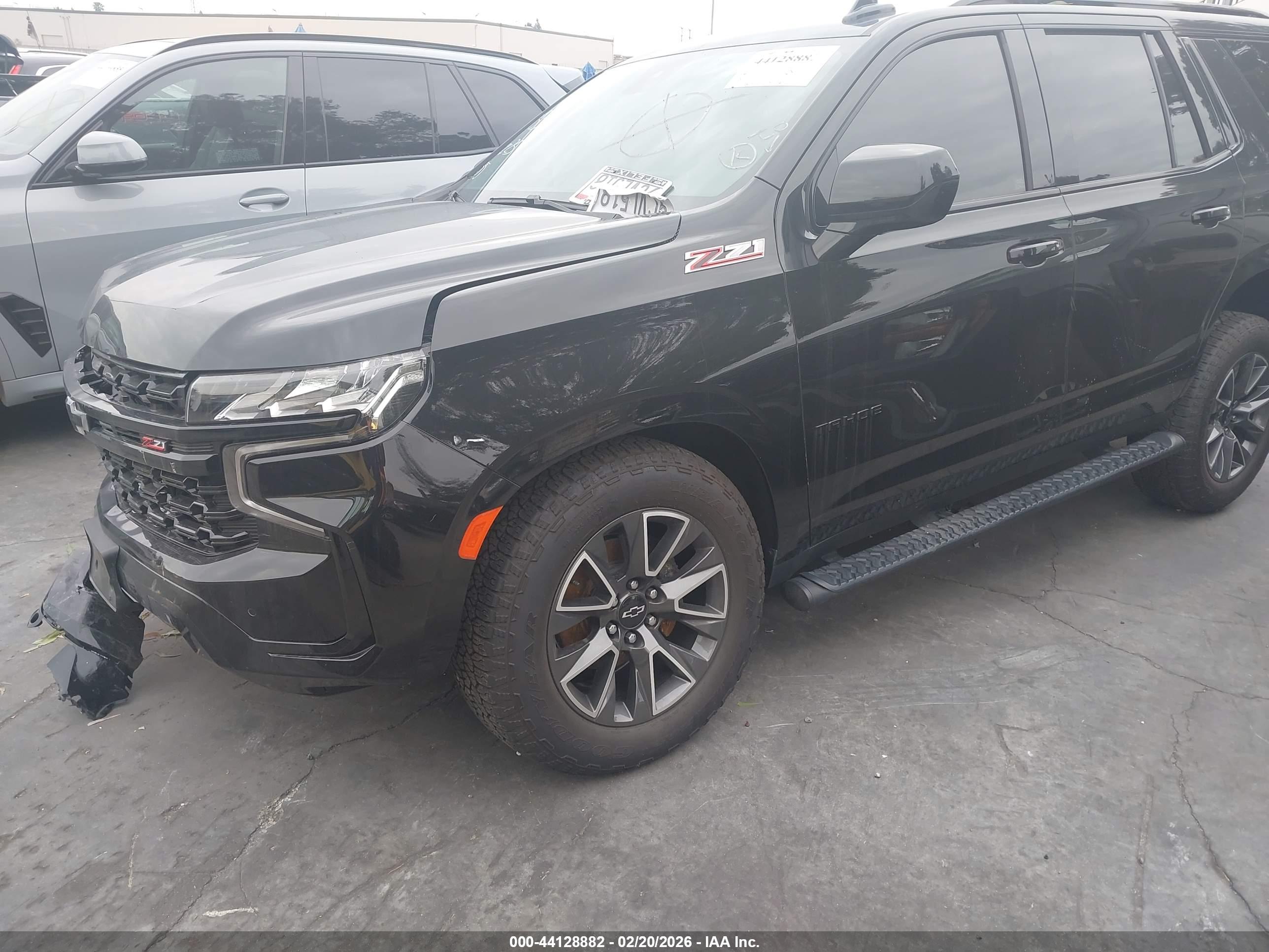 CHEVROLET TAHOE image 2