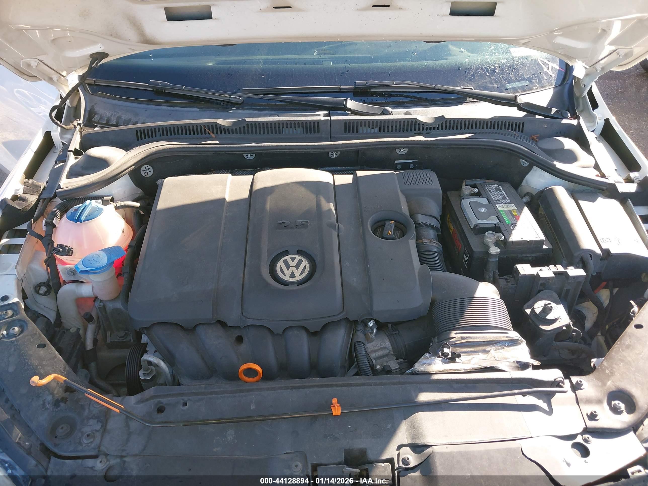 VOLKSWAGEN JETTA image 10