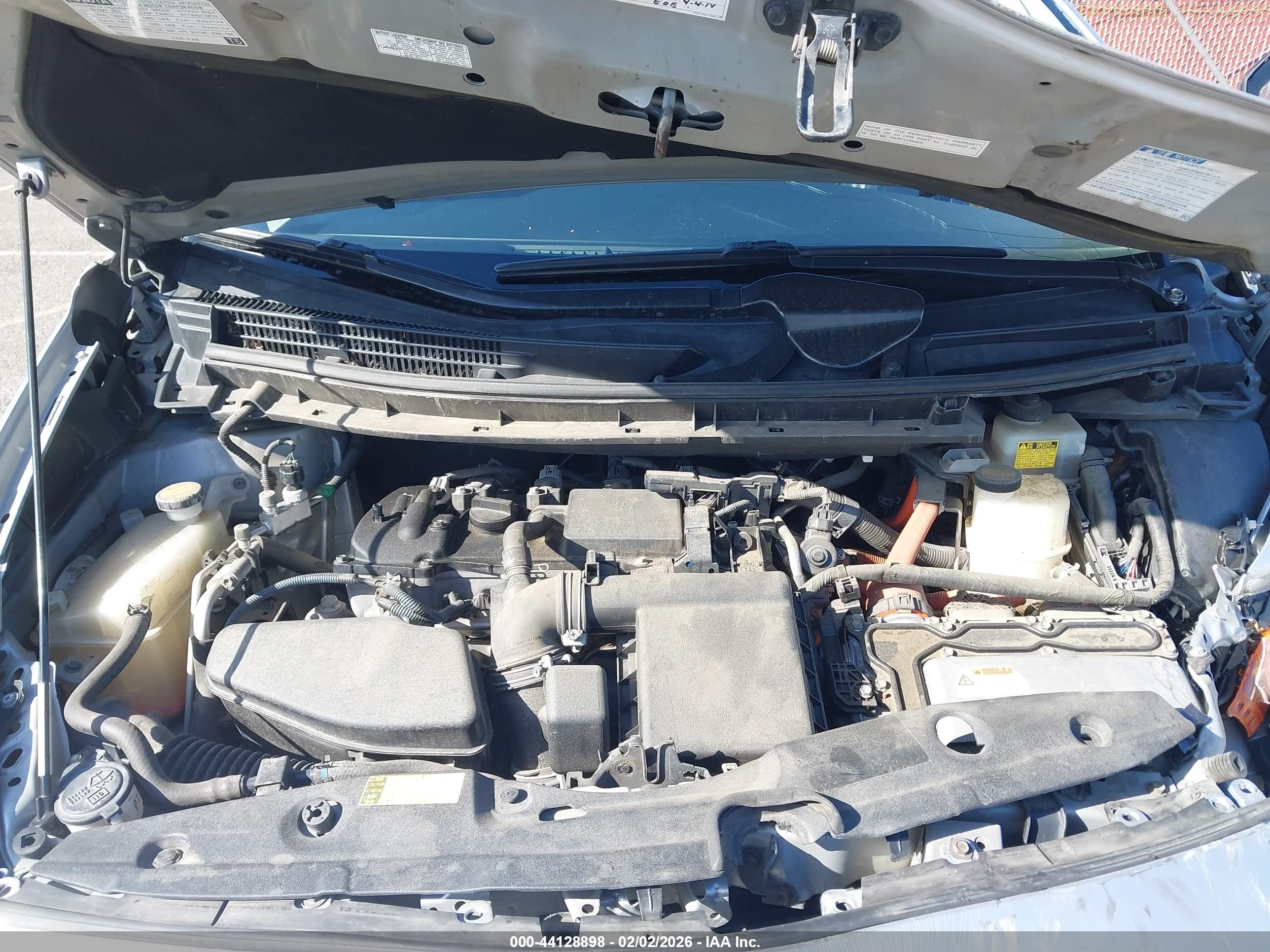 TOYOTA PRIUS image 10