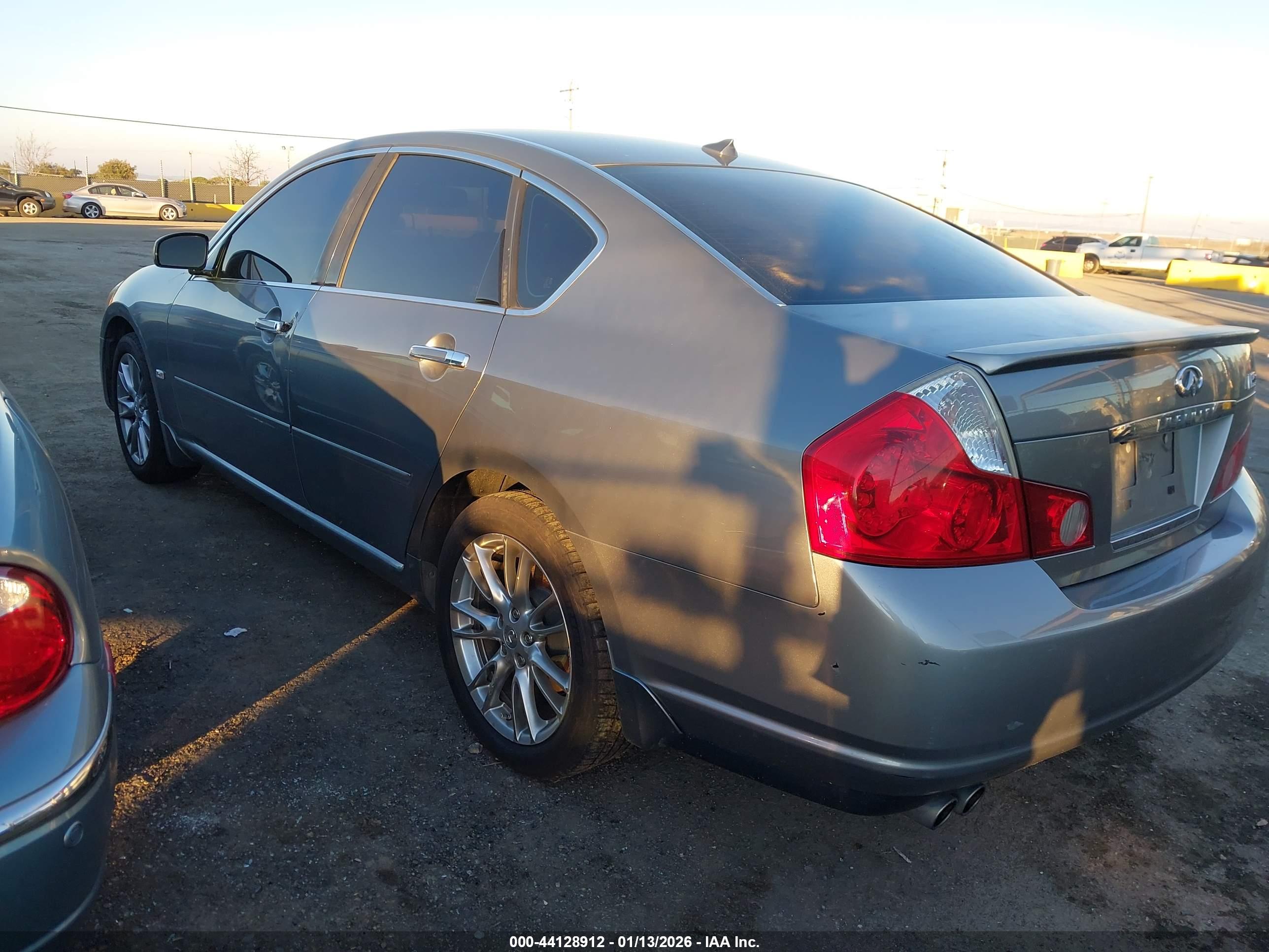 INFINITI M35X image 3