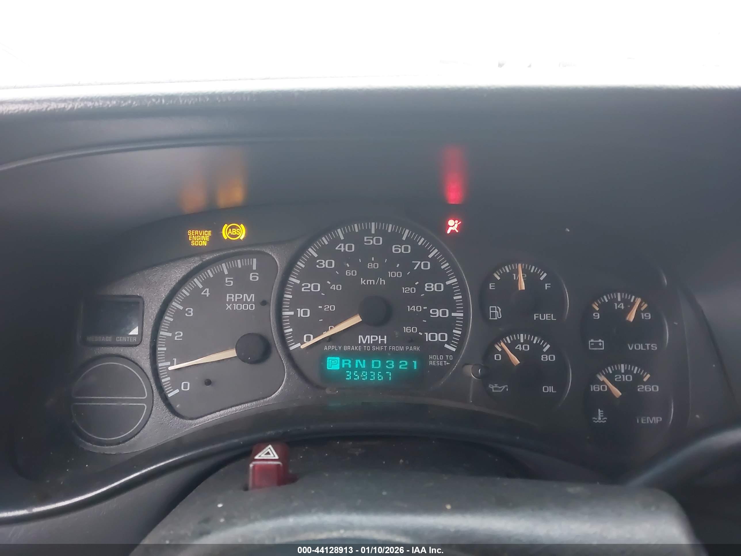 CHEVROLET SILVERADO image 7