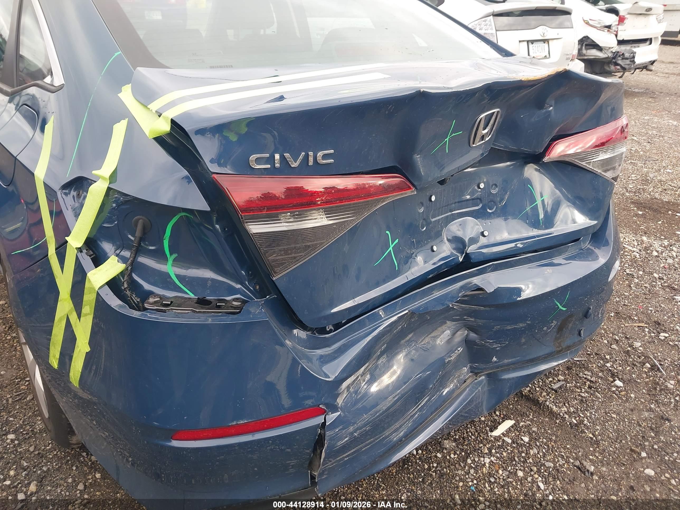 HONDA CIVIC image 6