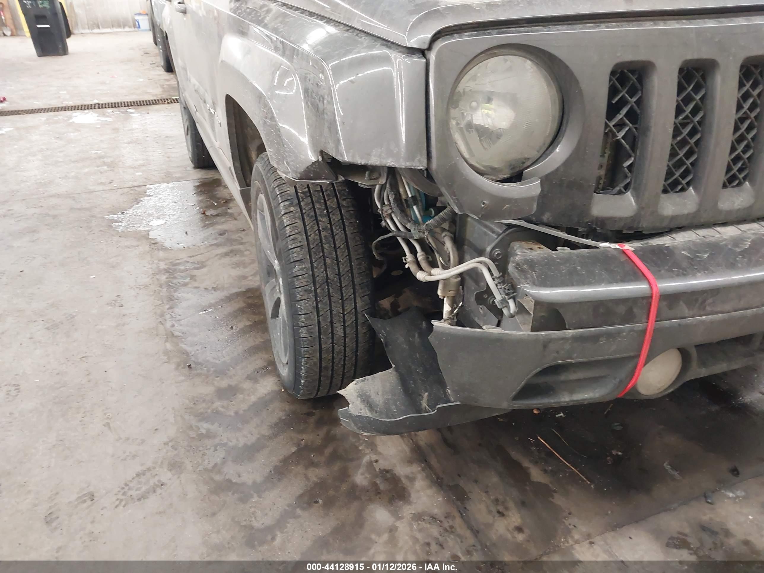 JEEP PATRIOT image 6