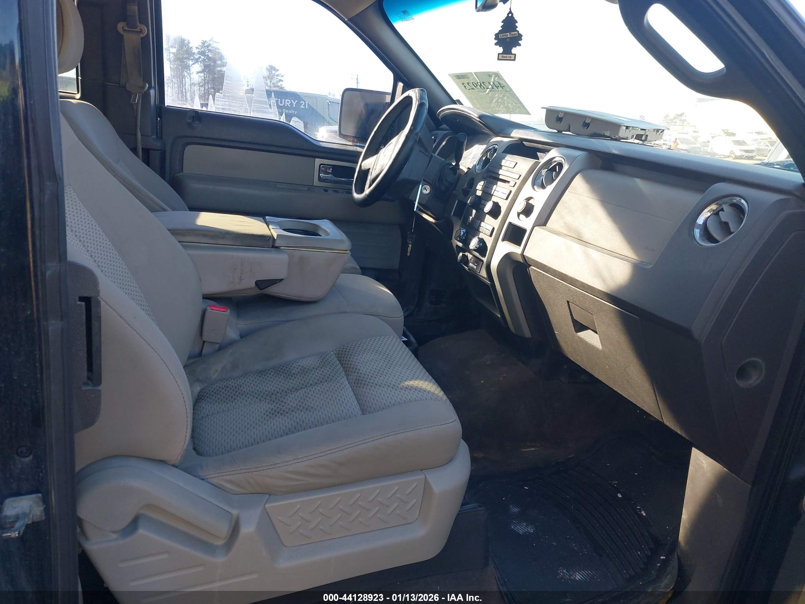 FORD F-150 image 5