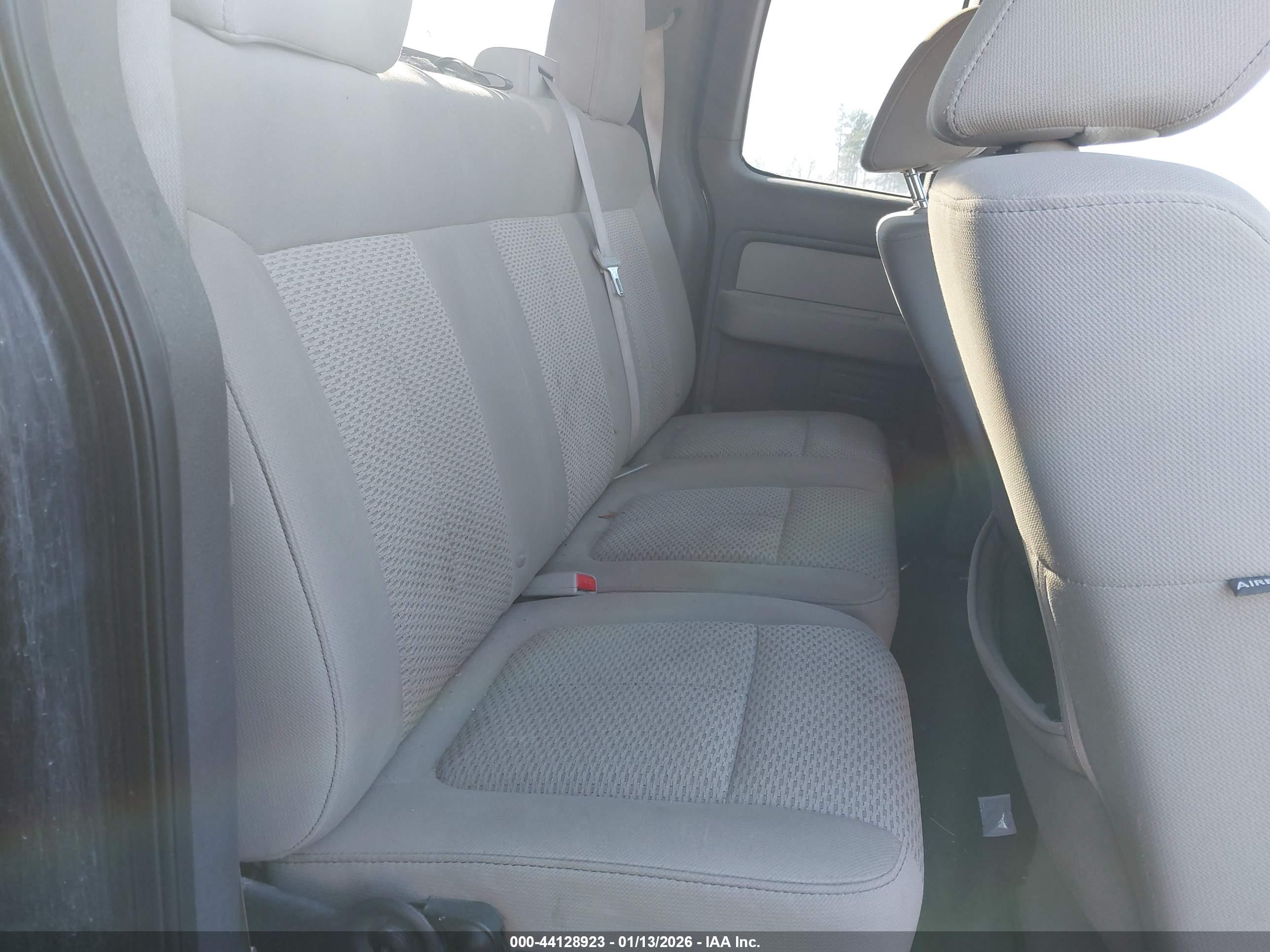 FORD F-150 image 8