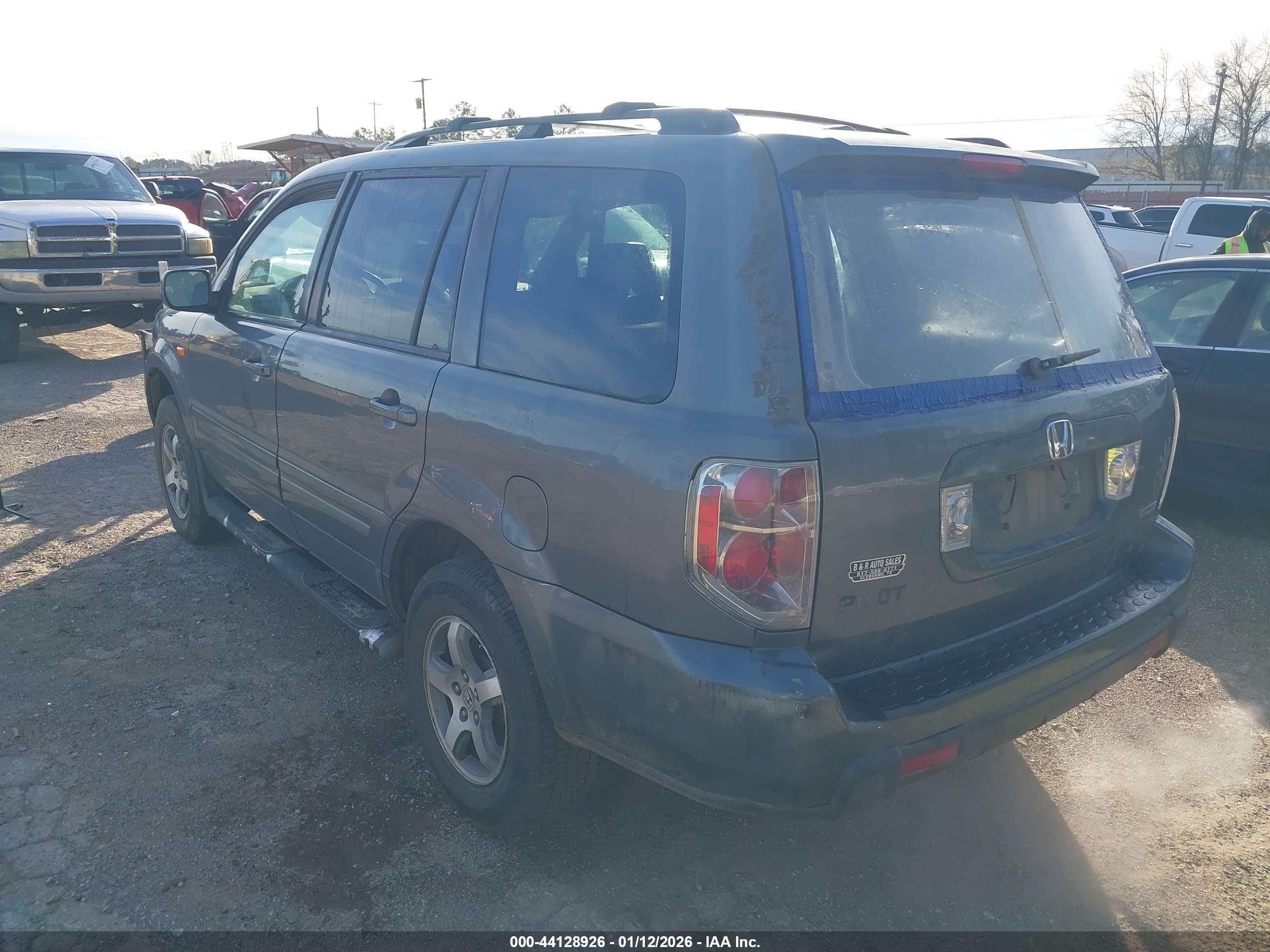 HONDA PILOT image 3