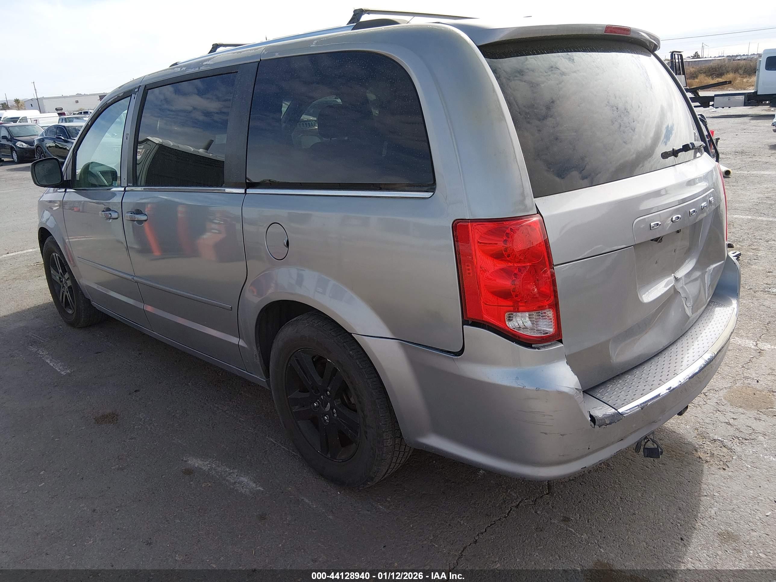 DODGE GRAND image 3