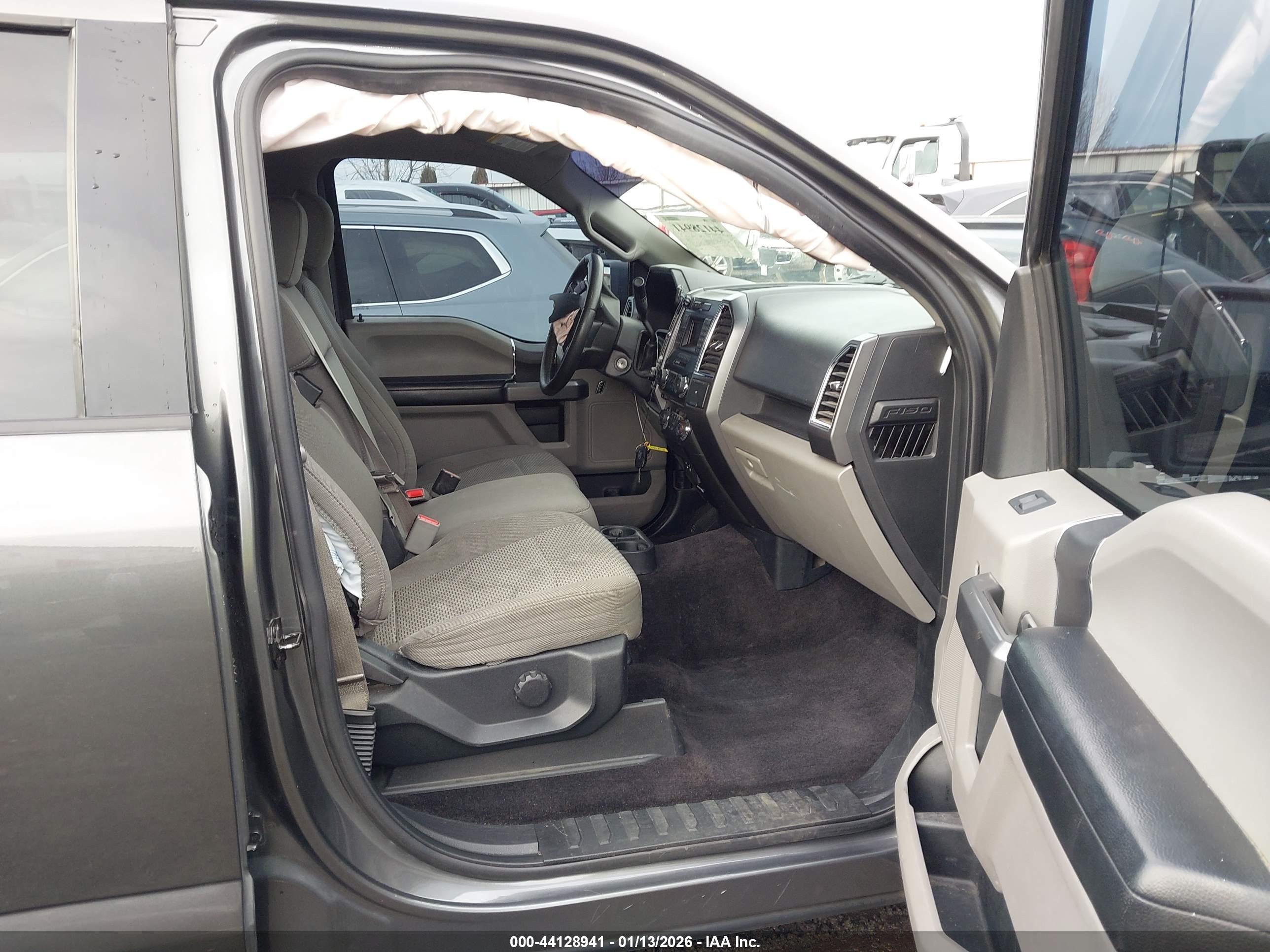 FORD F-150 image 5
