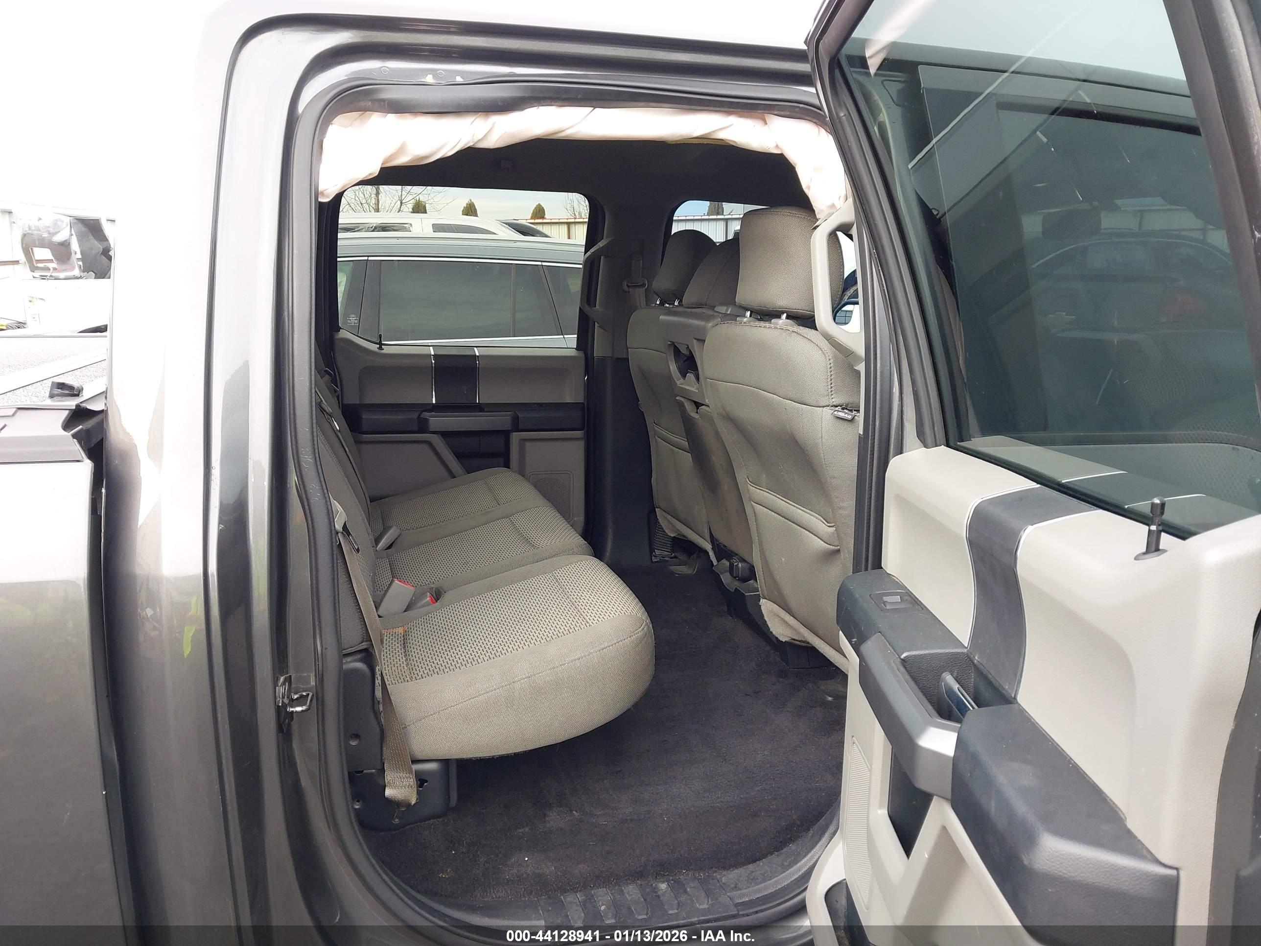 FORD F-150 image 8