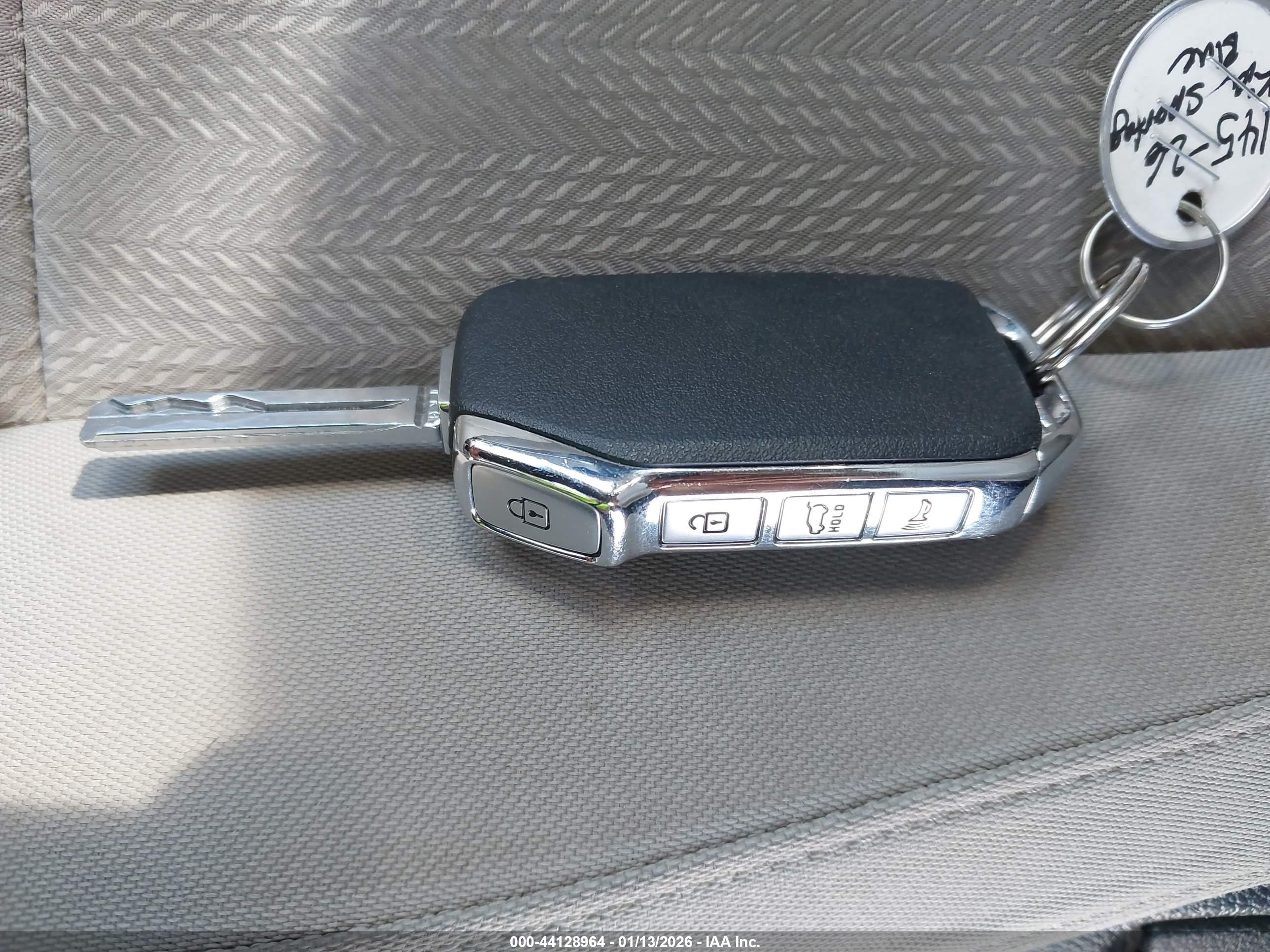 KIA SPORTAGE image 11