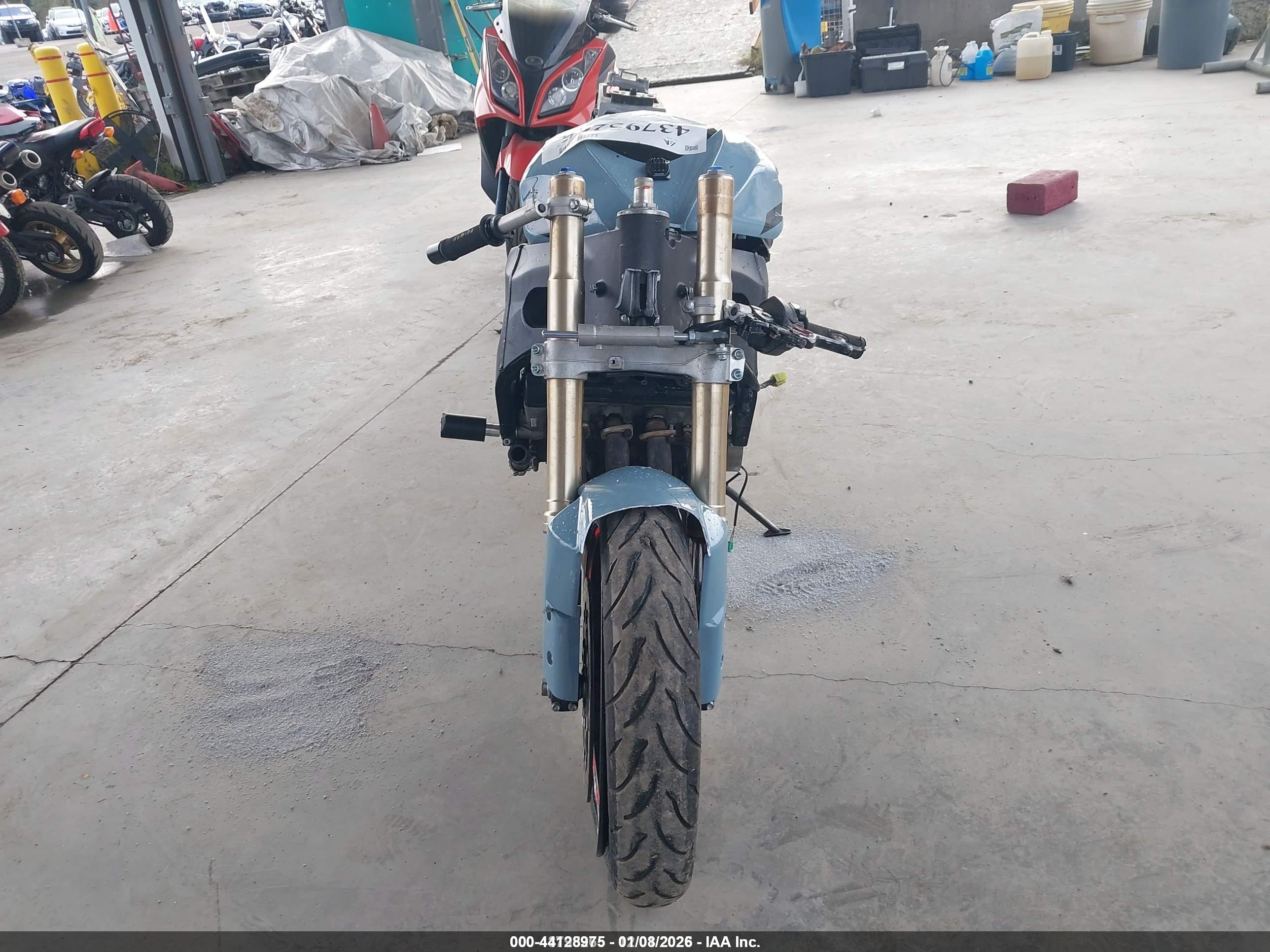 SUZUKI GSX-R600 image 5