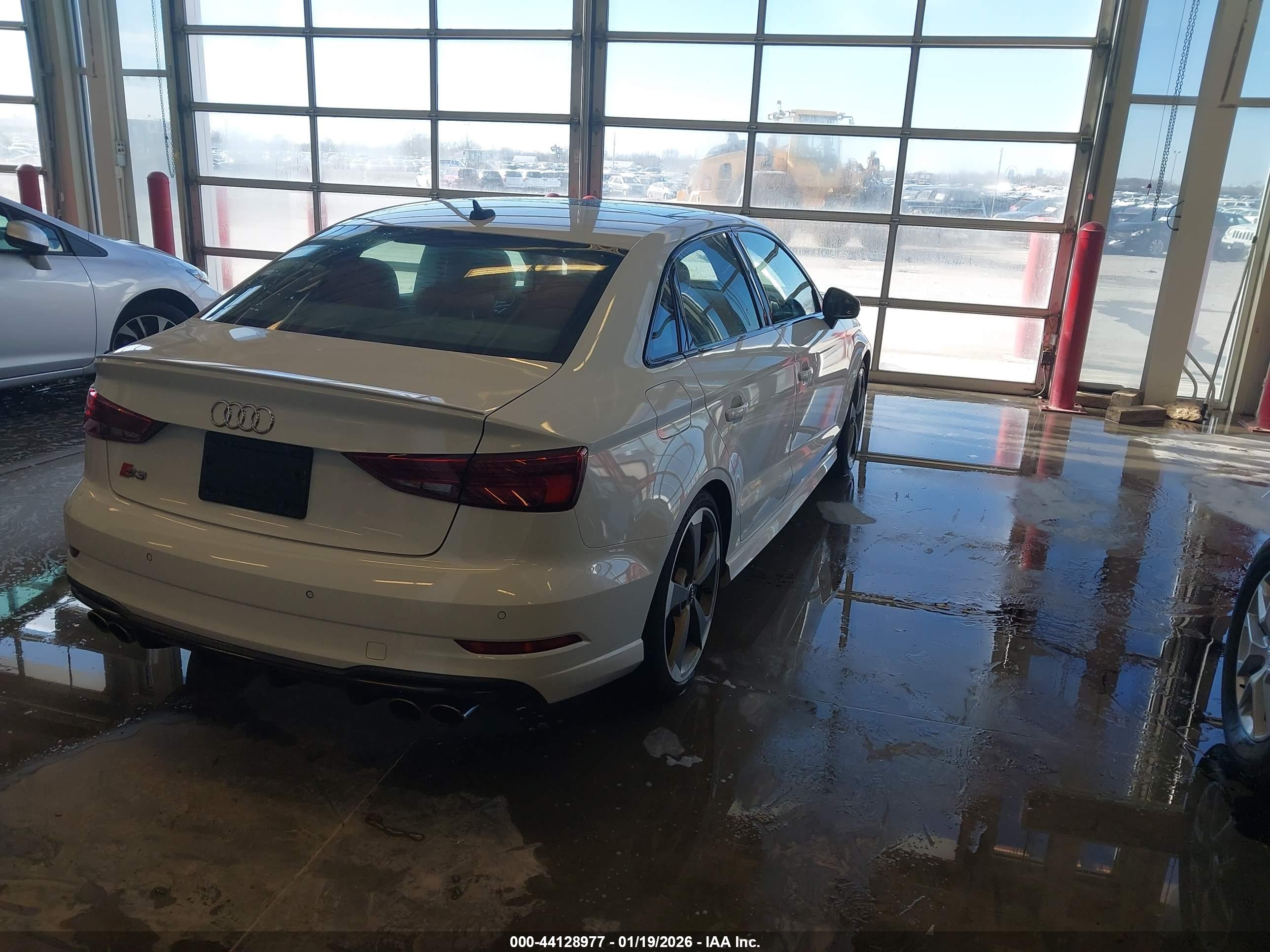 AUDI S3 image 4