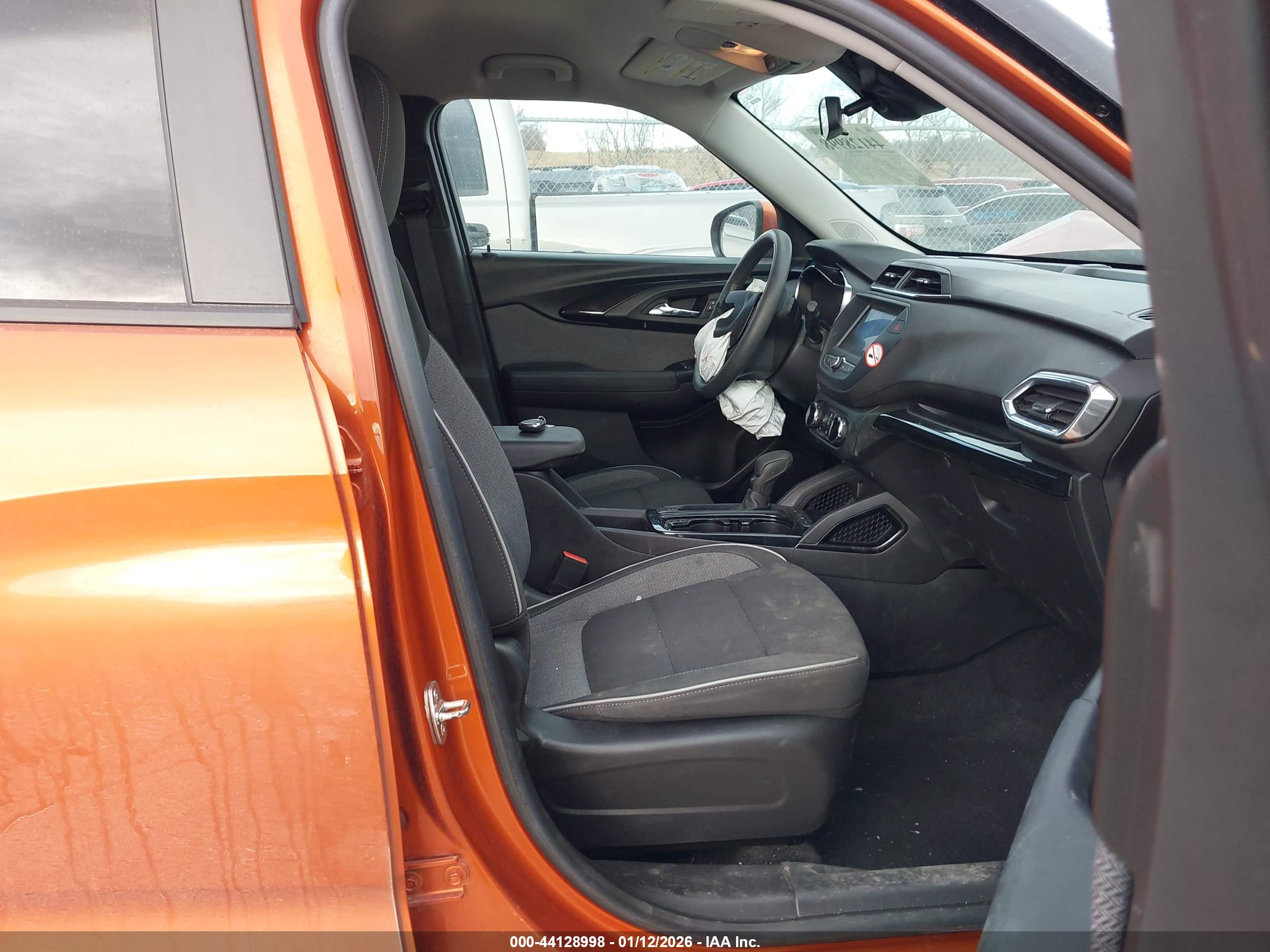 CHEVROLET TRAILBLAZER image 5