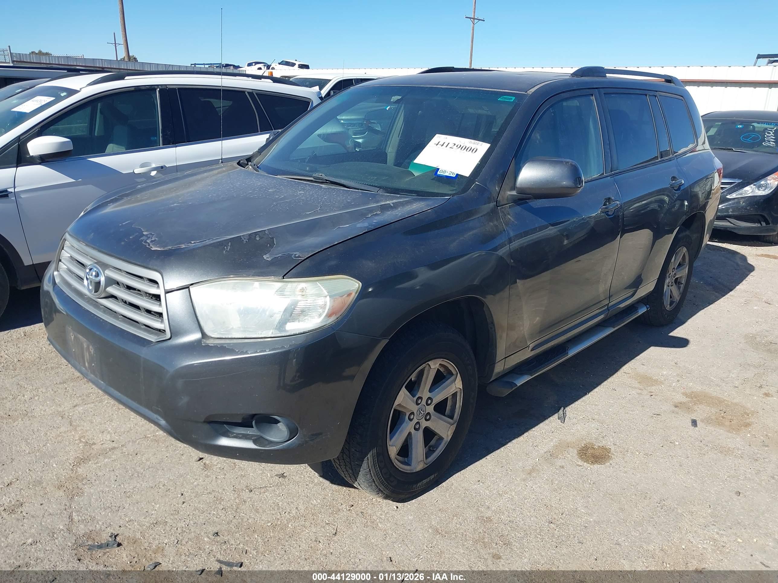 TOYOTA HIGHLANDER image 2