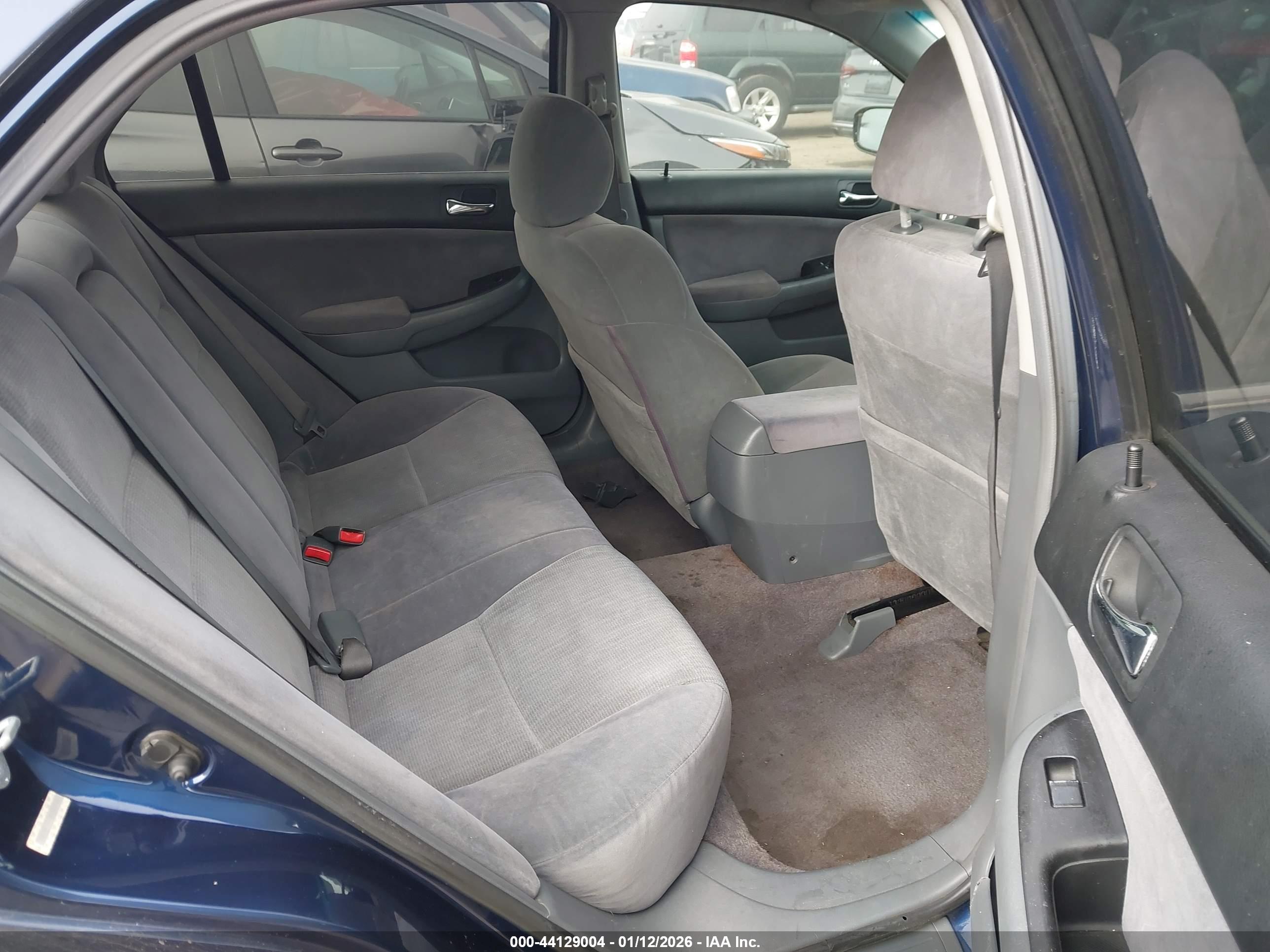 HONDA ACCORD image 8