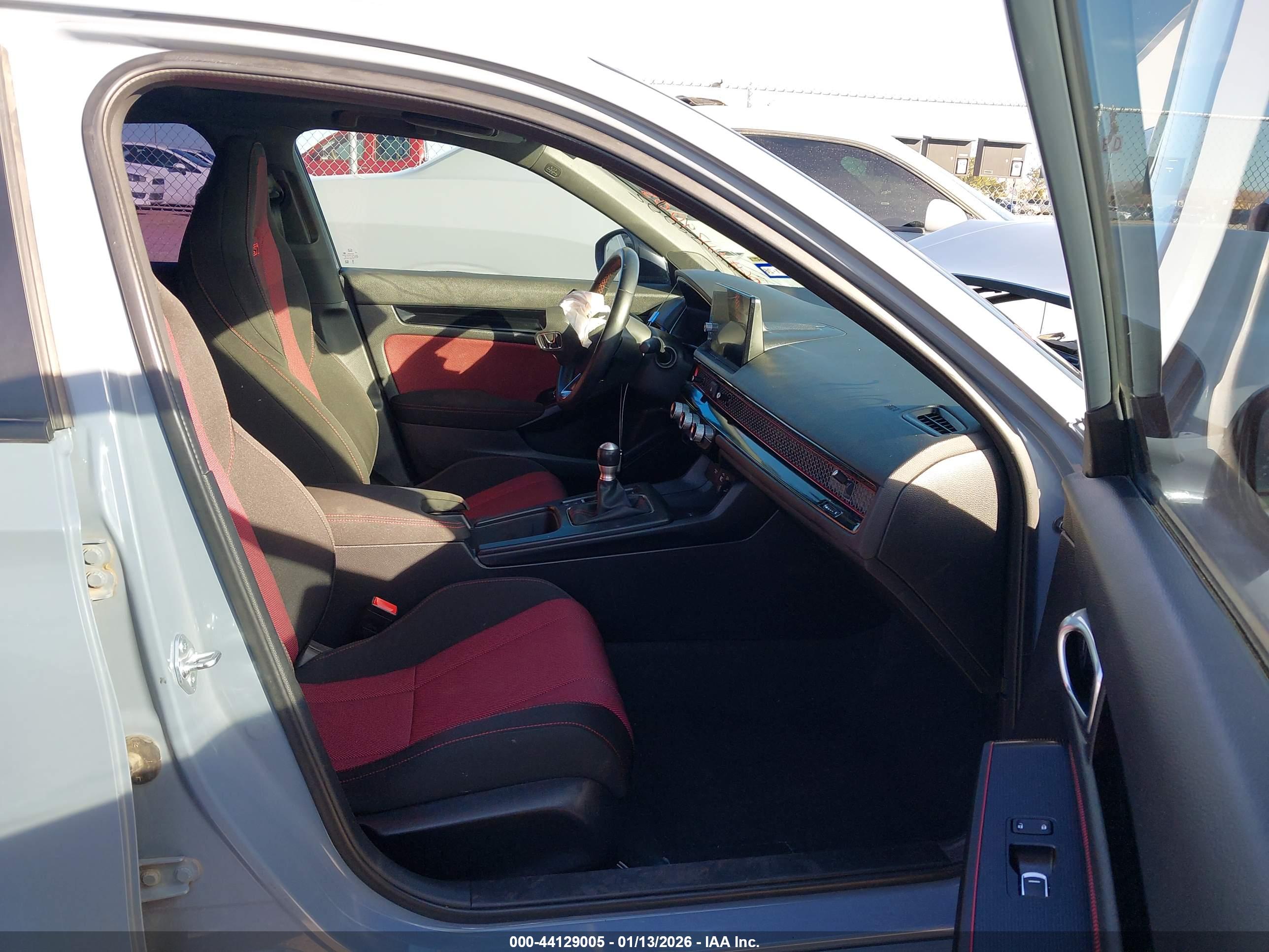 HONDA CIVIC image 5