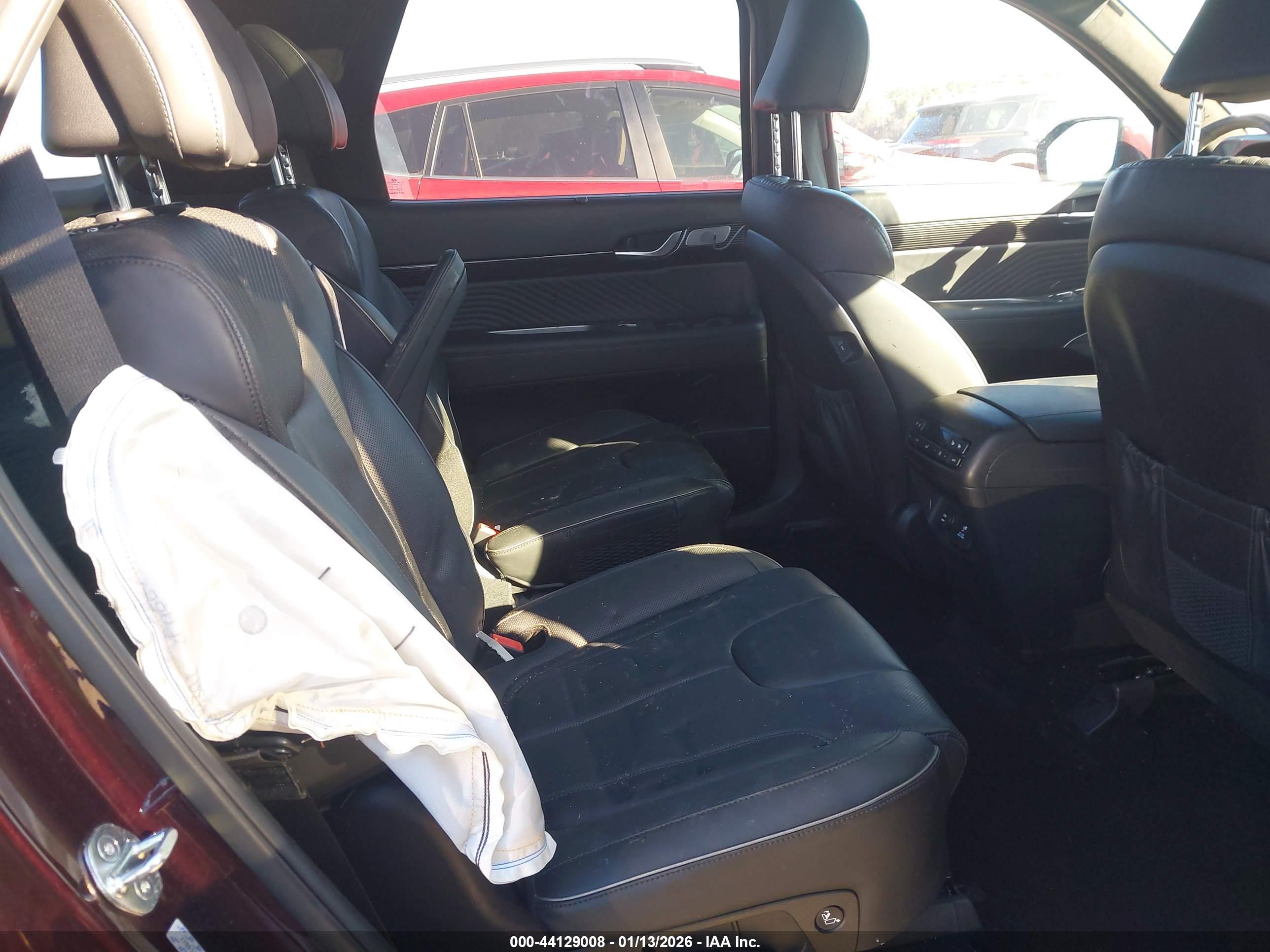HYUNDAI PALISADE image 8