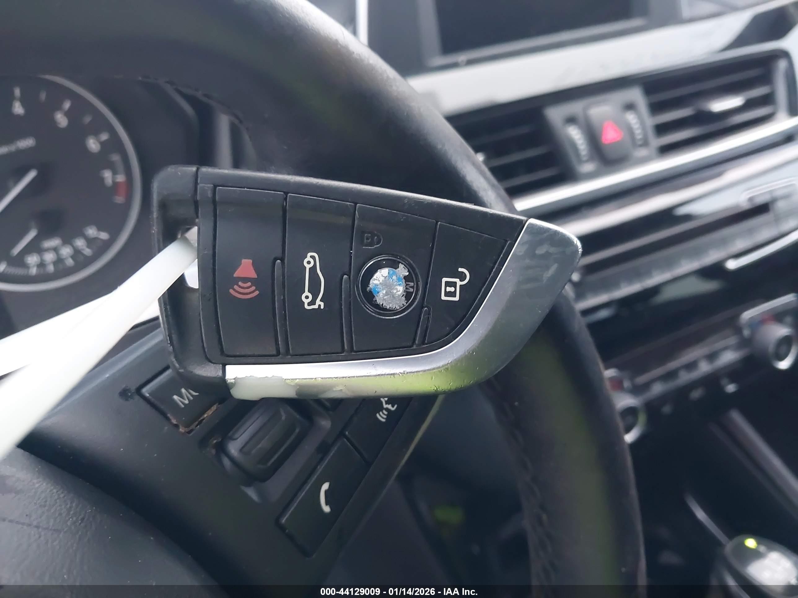 BMW X1 image 11