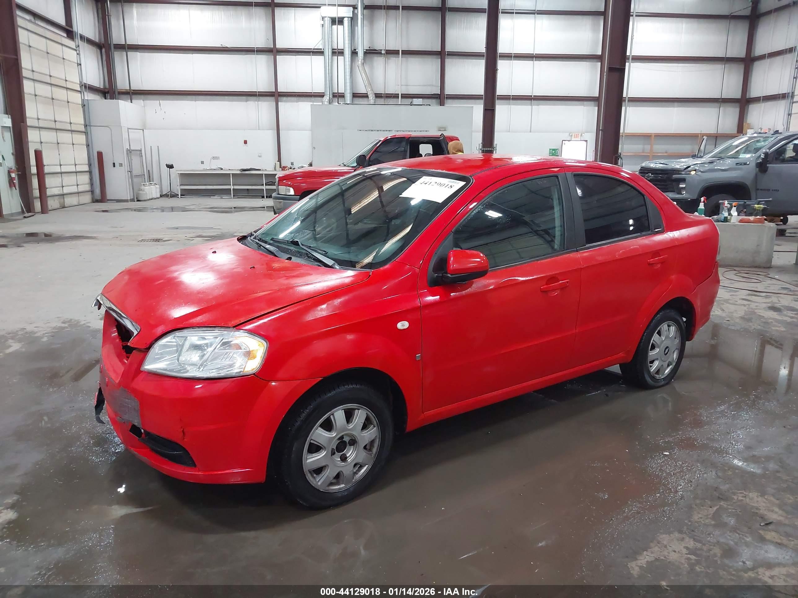 CHEVROLET AVEO image 2