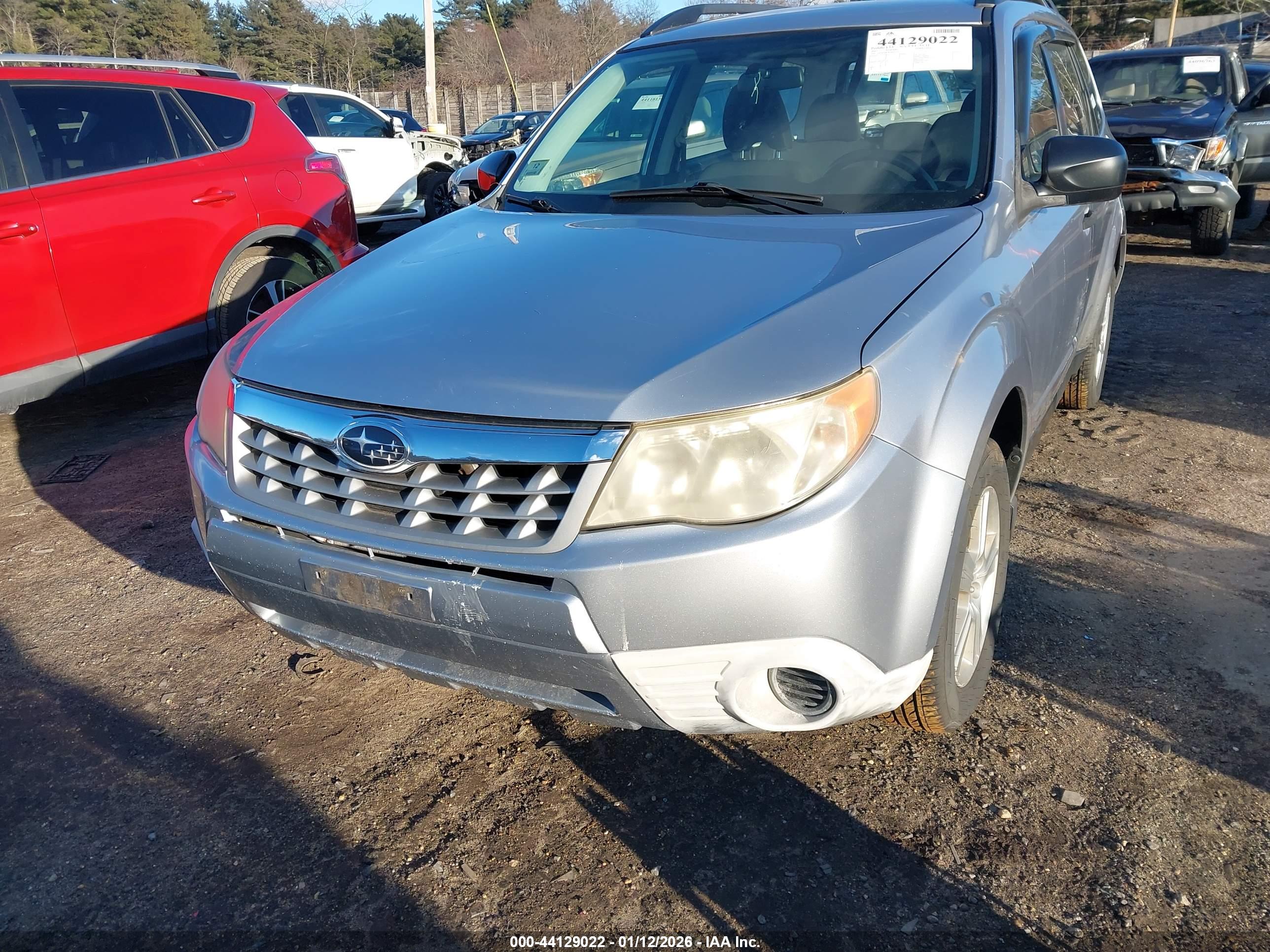 SUBARU FORESTER image 6
