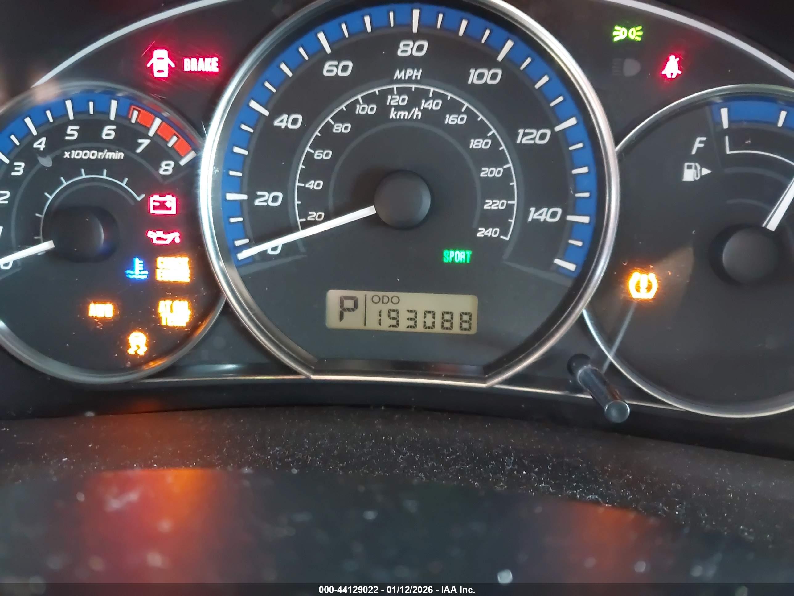 SUBARU FORESTER image 7