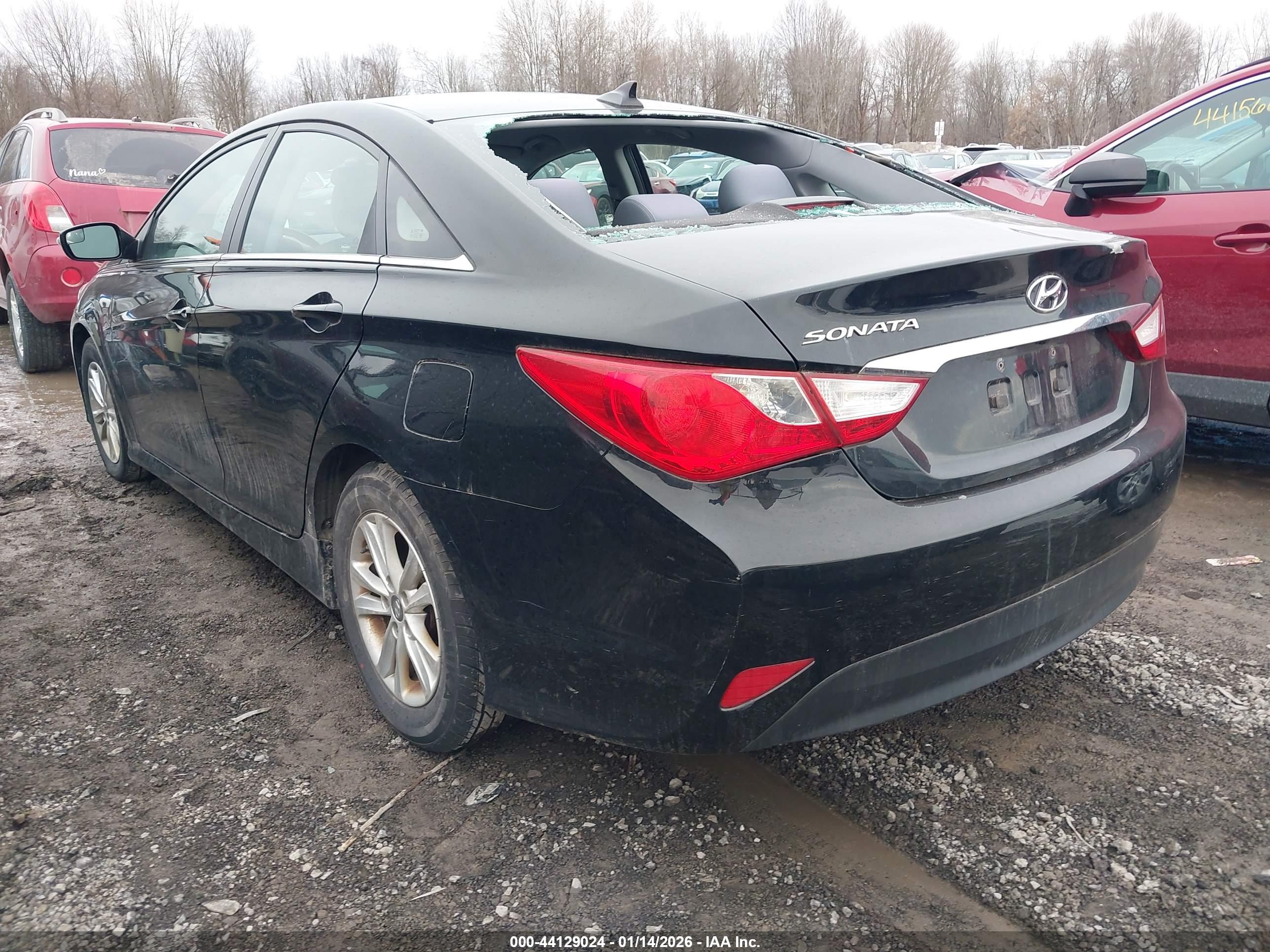 HYUNDAI SONATA image 3