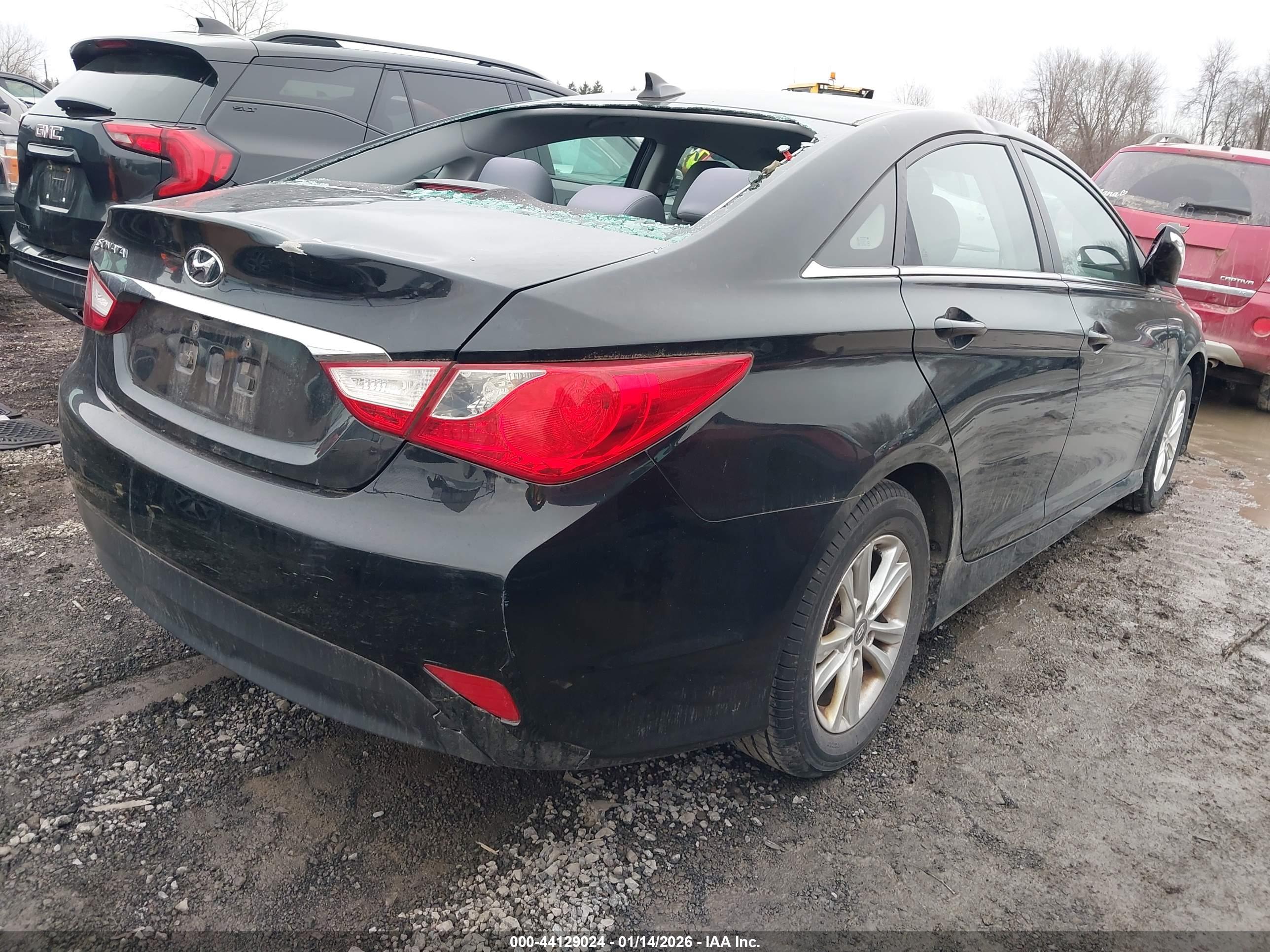 HYUNDAI SONATA image 4