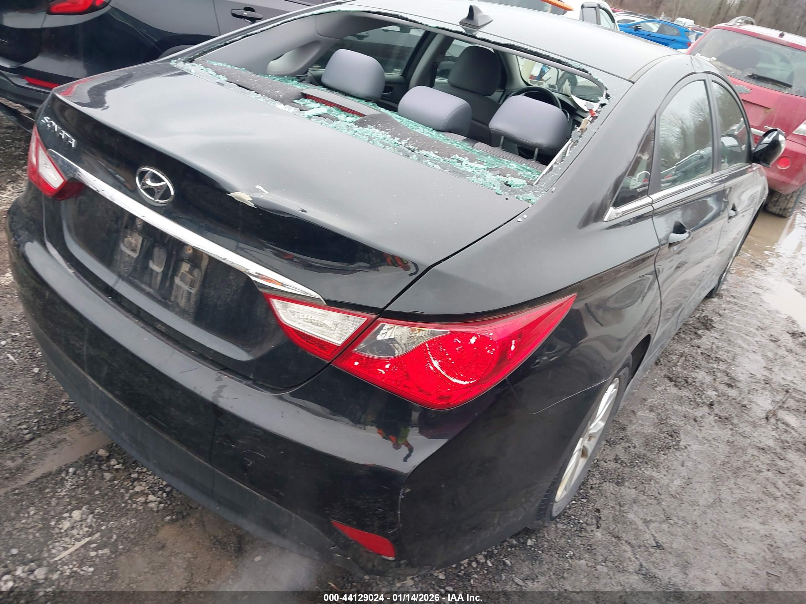 HYUNDAI SONATA image 6