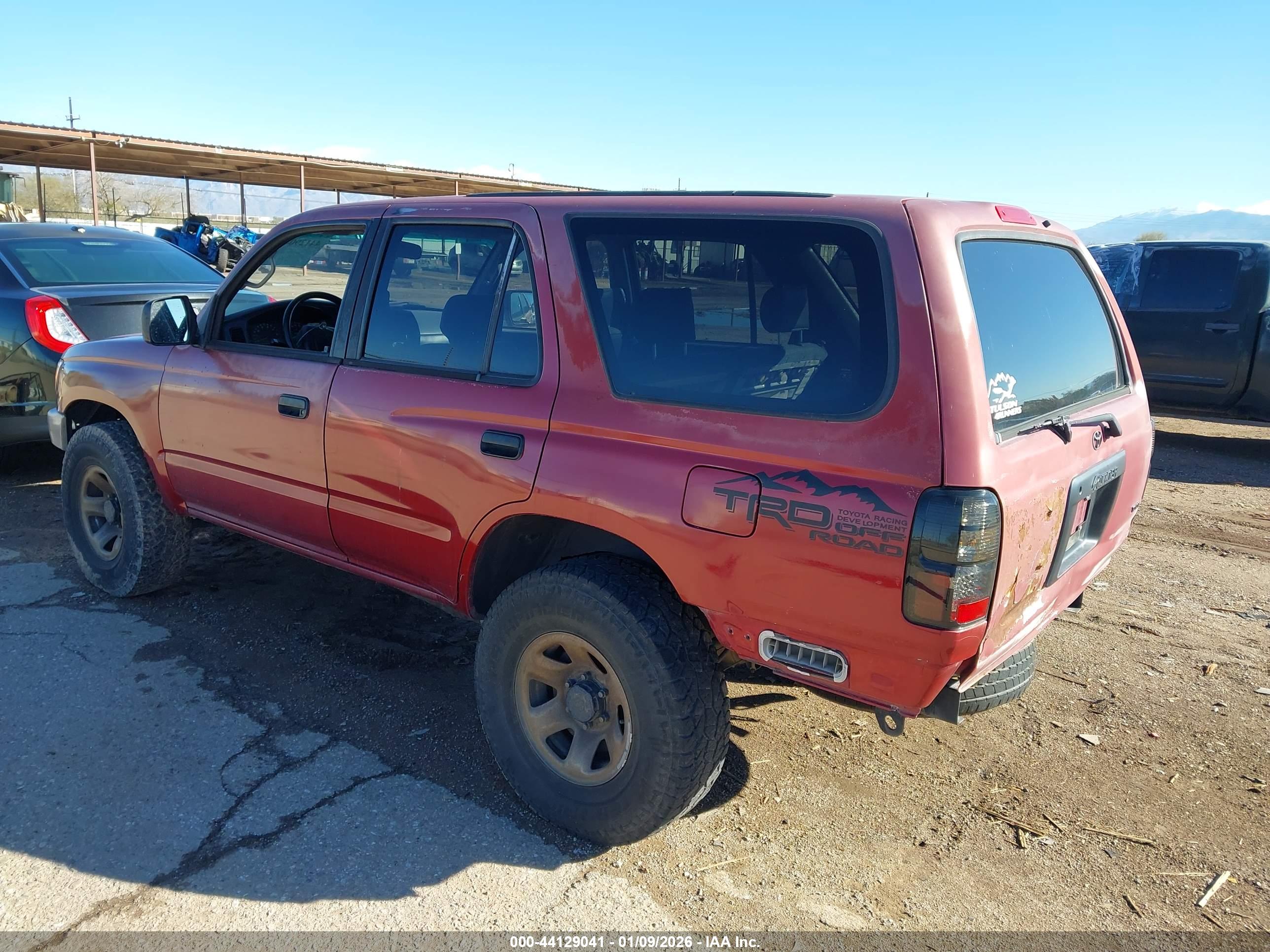 TOYOTA 4RUNNER image 3