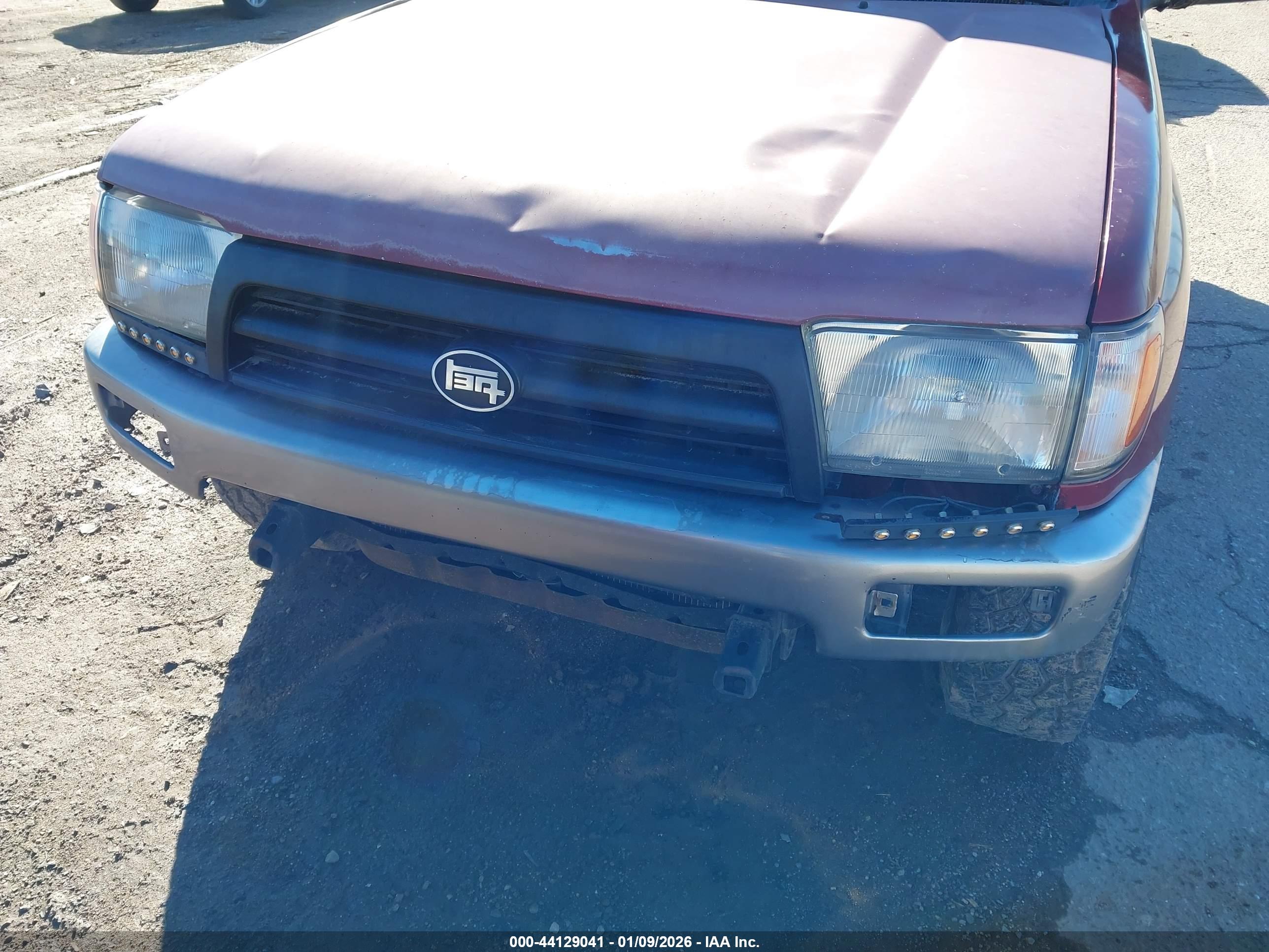 TOYOTA 4RUNNER image 6