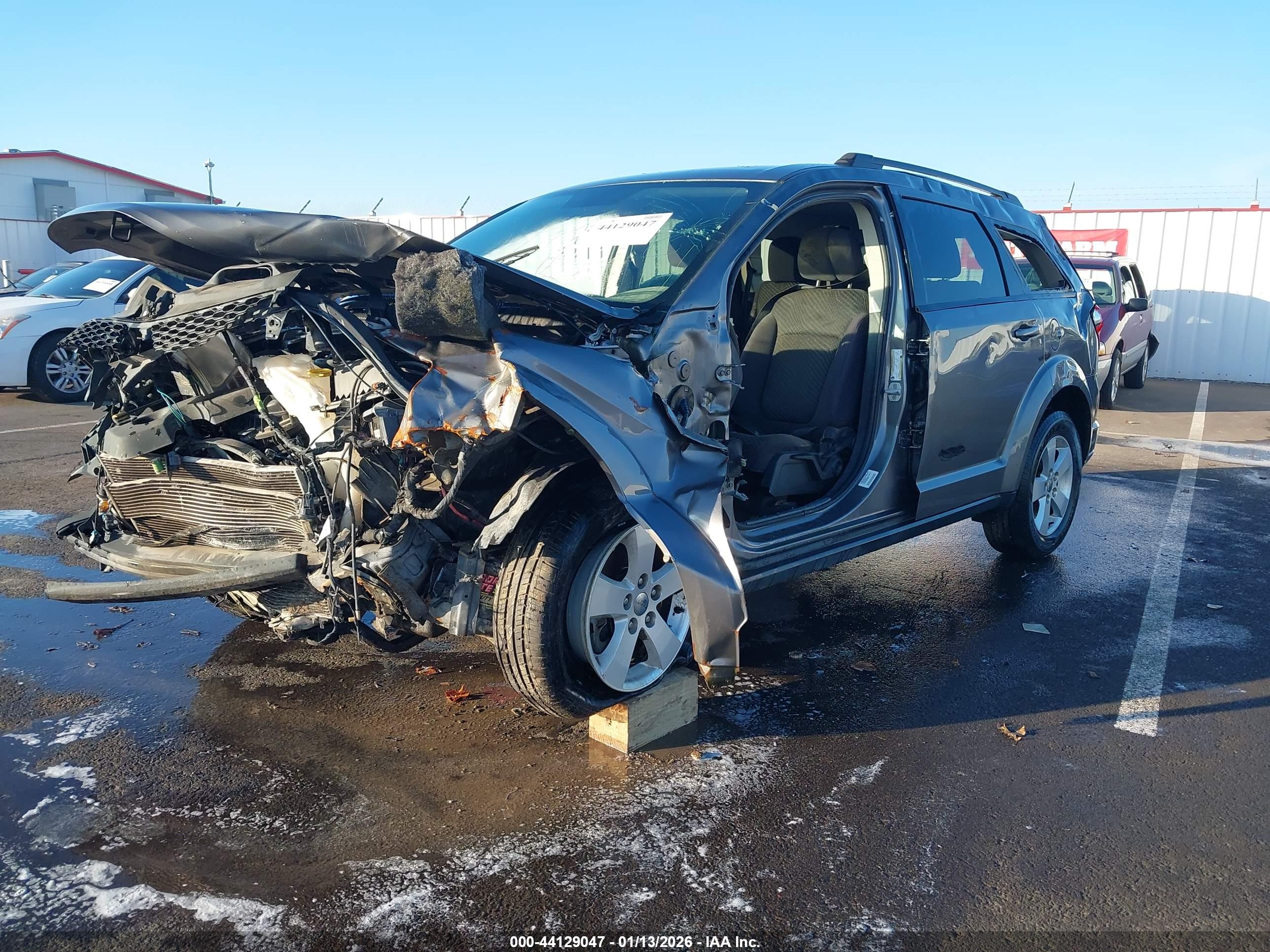 DODGE JOURNEY image 2