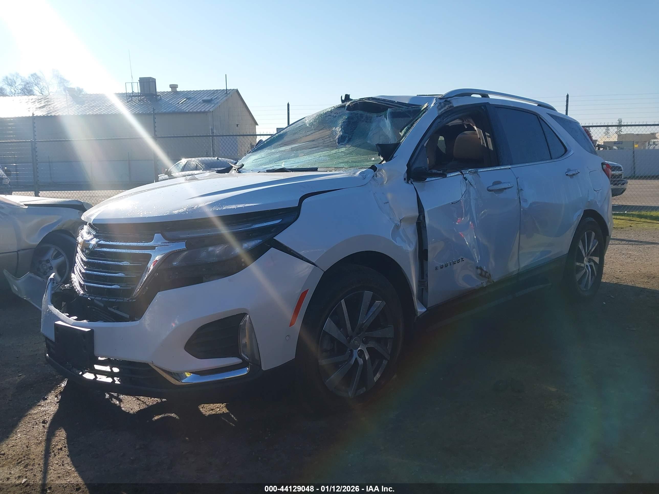 CHEVROLET EQUINOX image 2