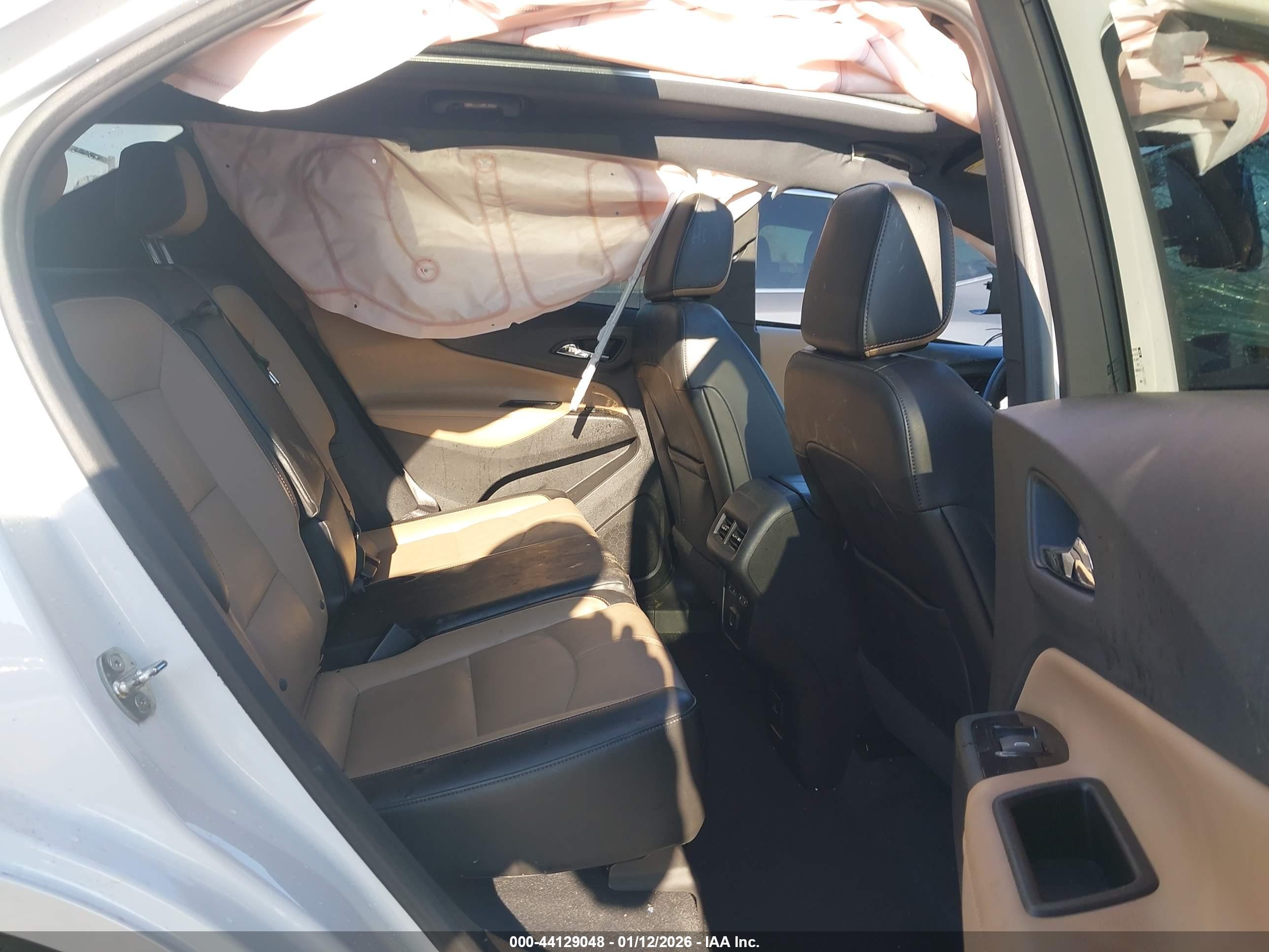 CHEVROLET EQUINOX image 8