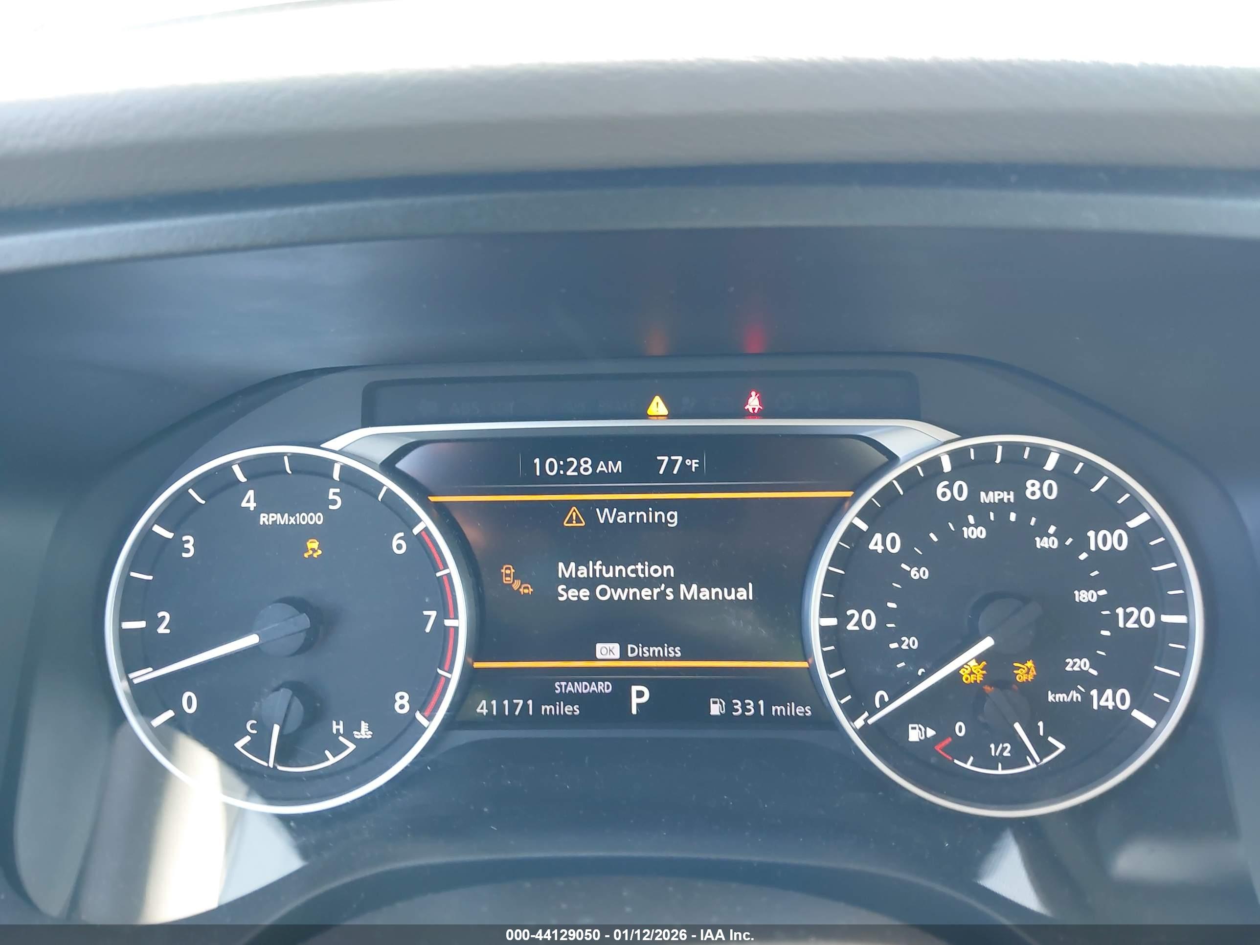 NISSAN ROGUE image 7