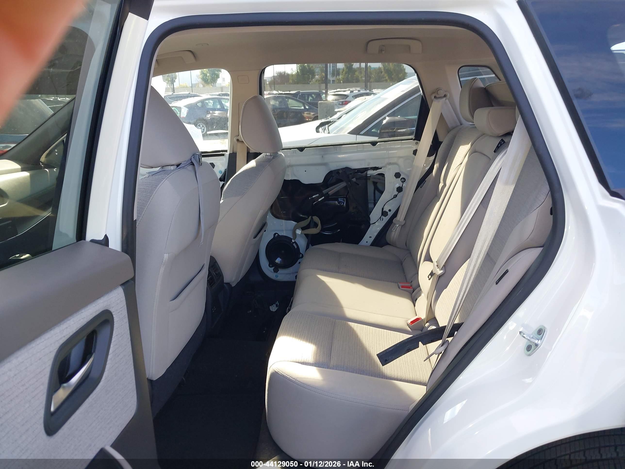 NISSAN ROGUE image 8