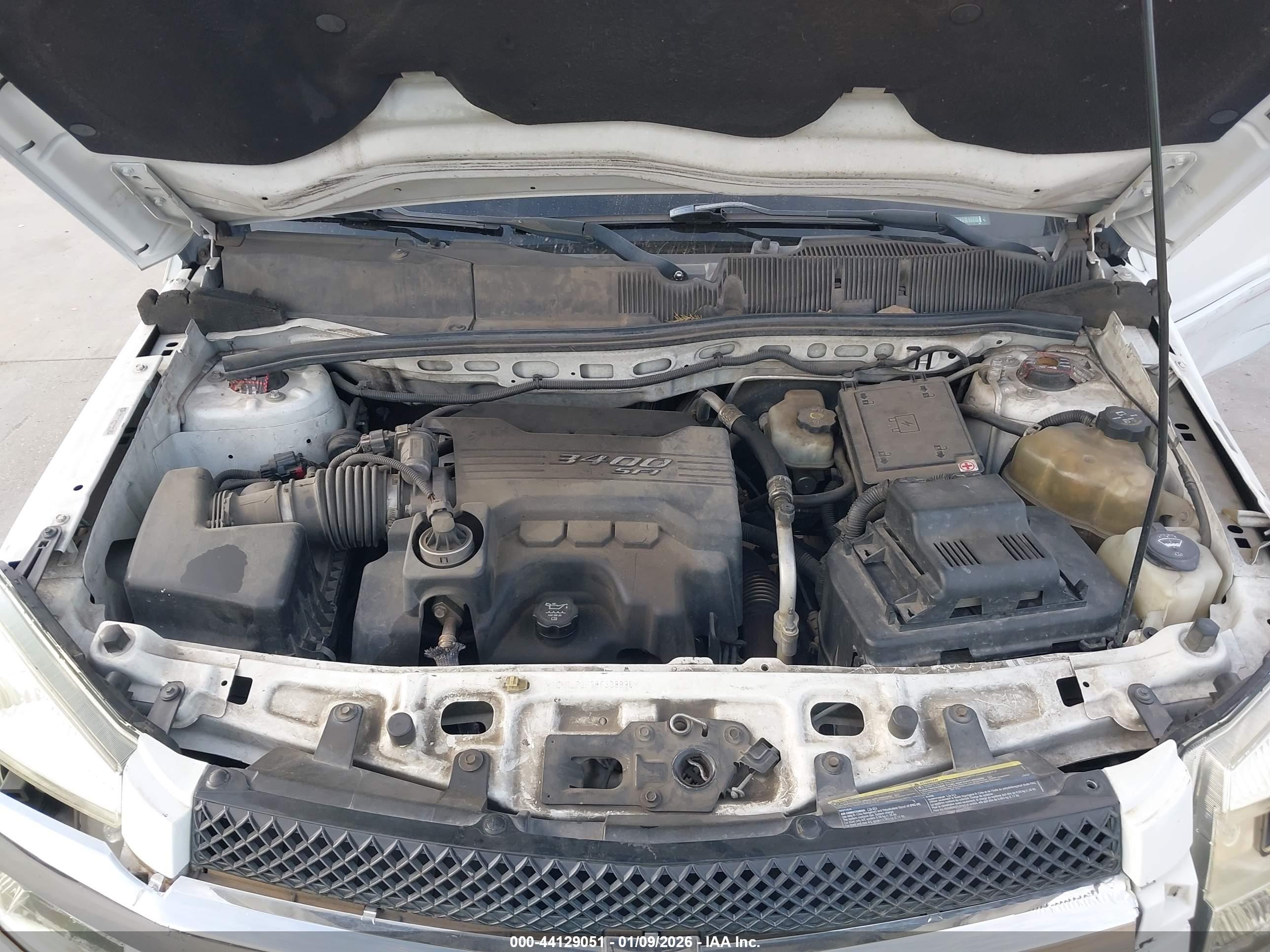 CHEVROLET EQUINOX image 10