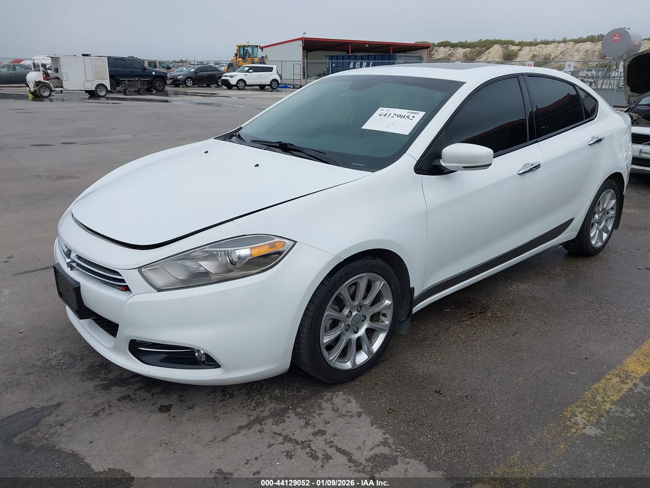 DODGE DART image 2