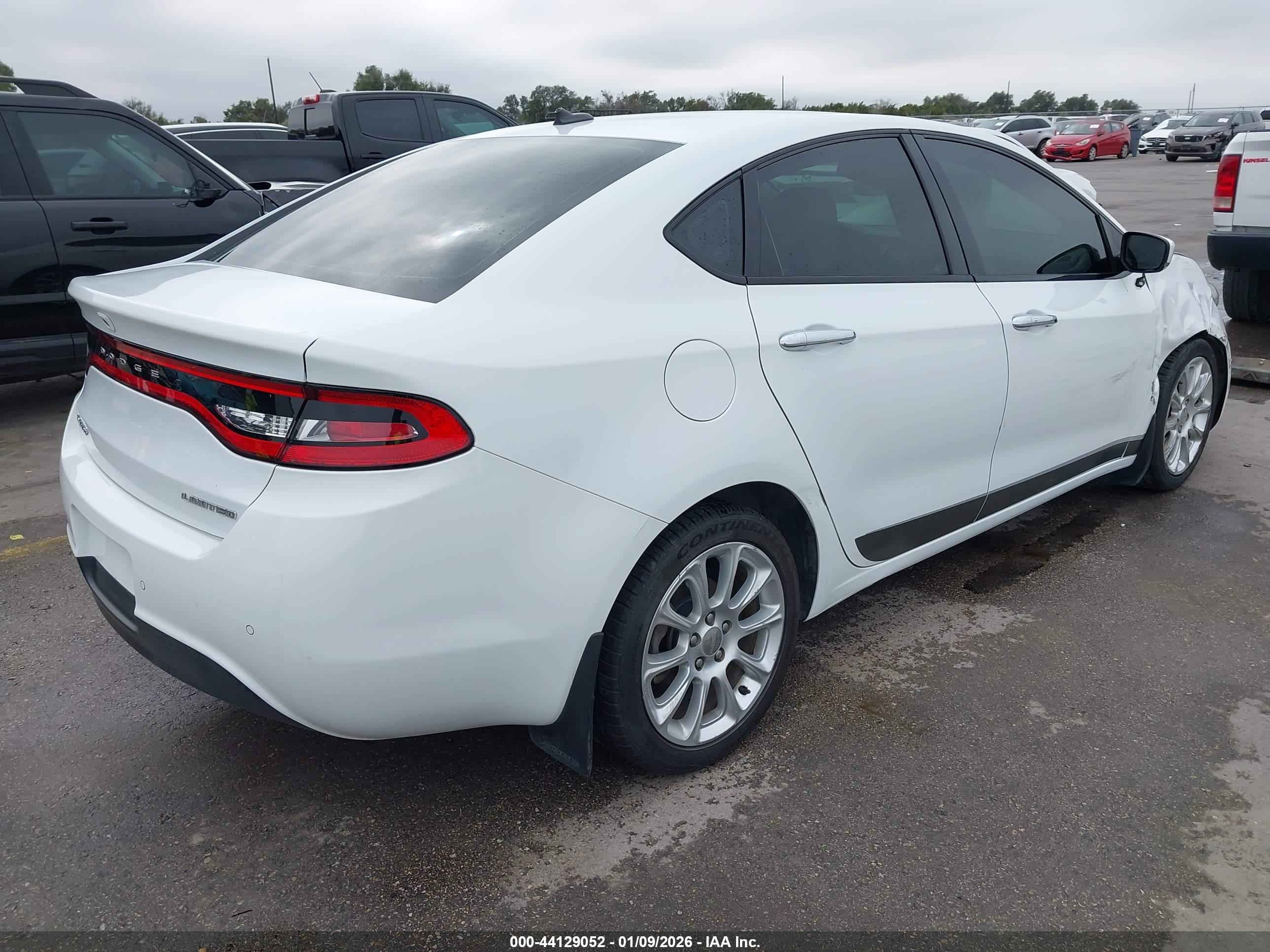 DODGE DART image 4