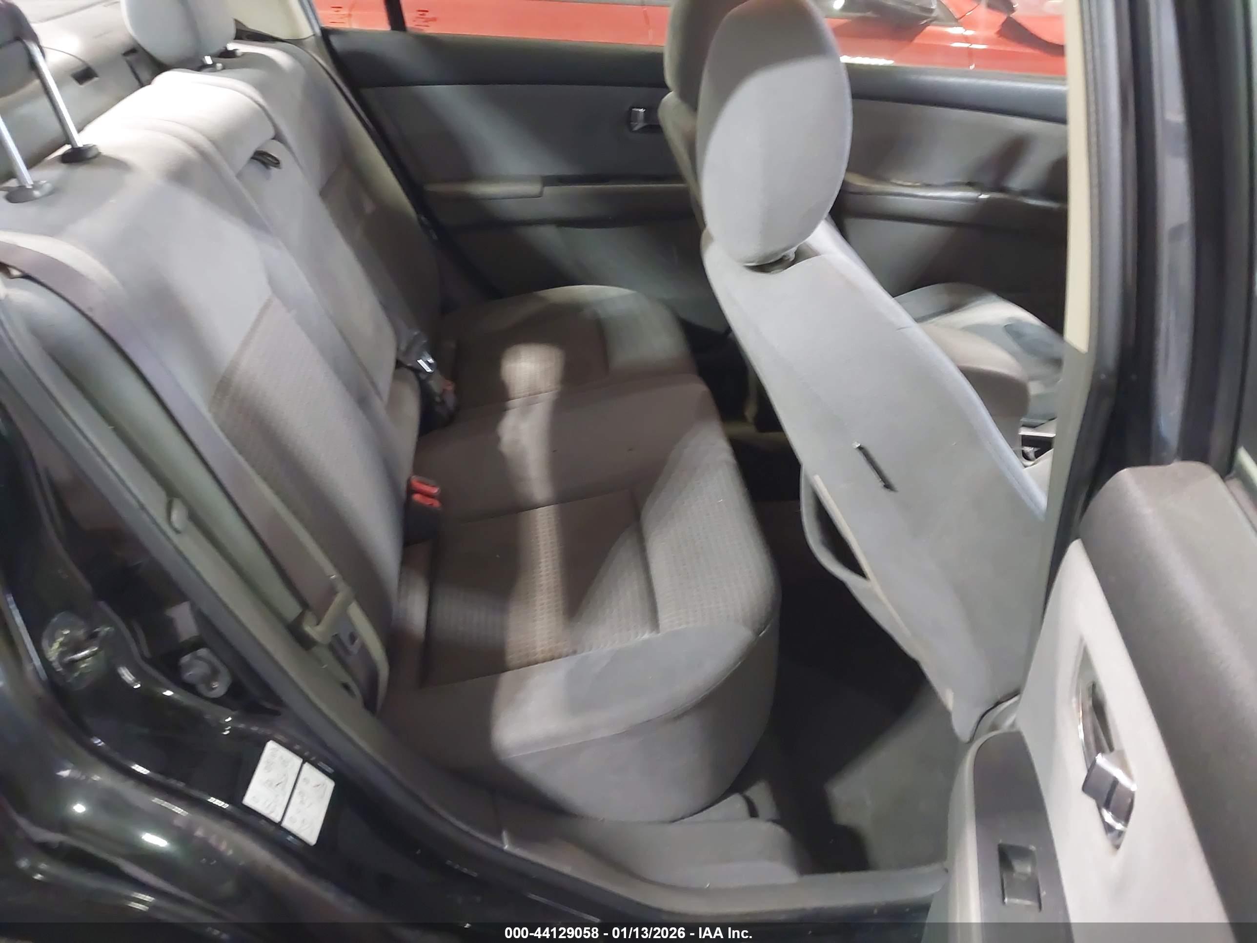 NISSAN SENTRA image 8