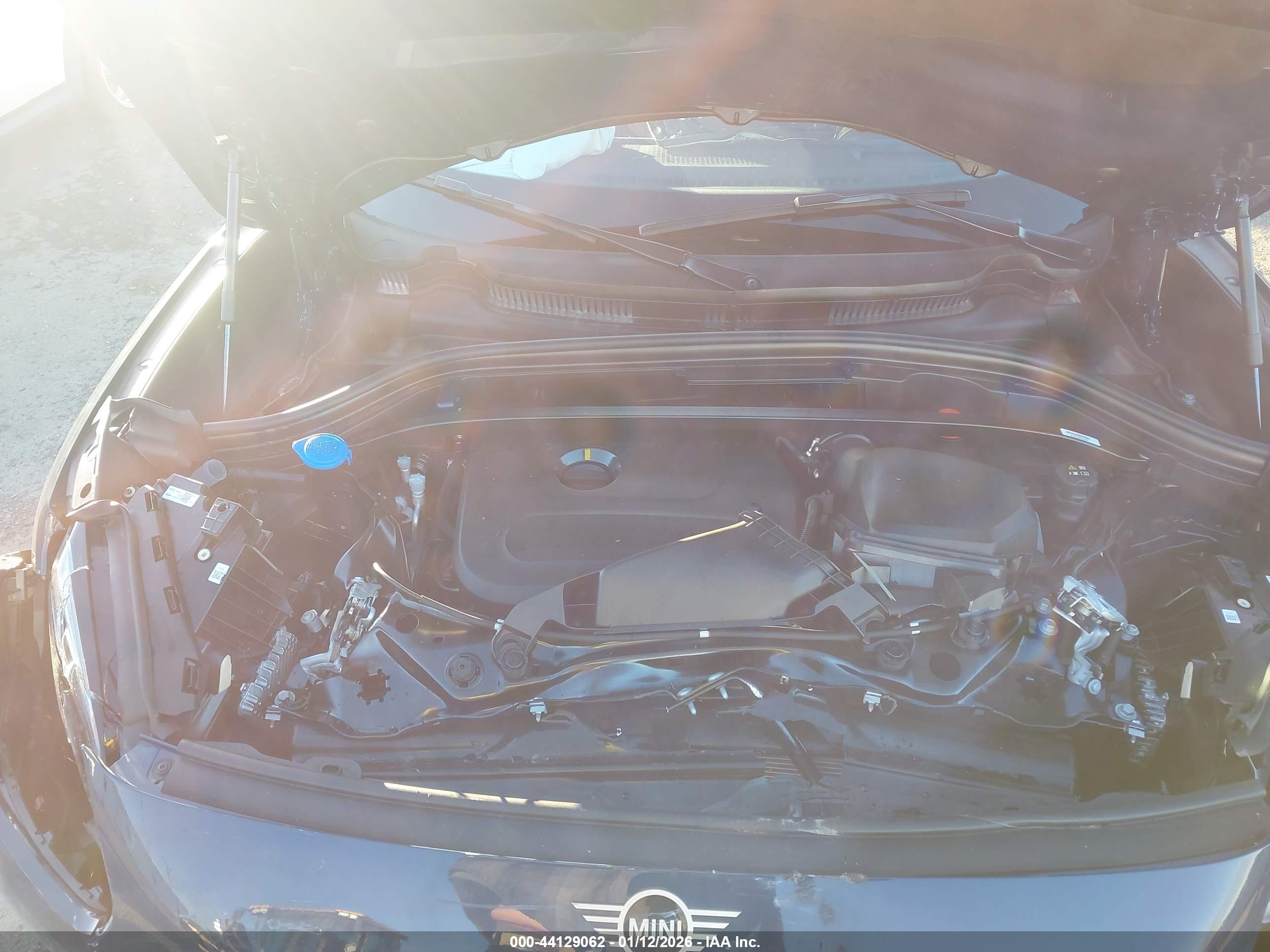 MINI COUNTRYMAN image 10