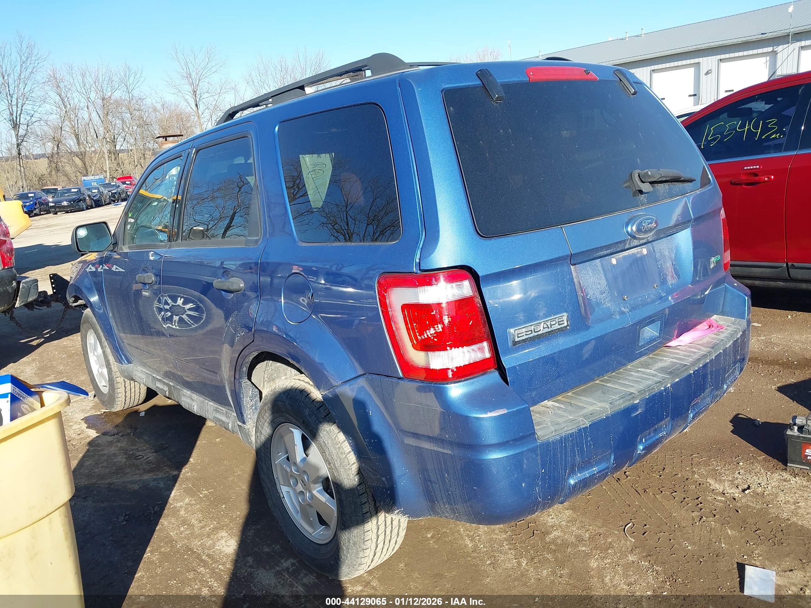 FORD ESCAPE image 3