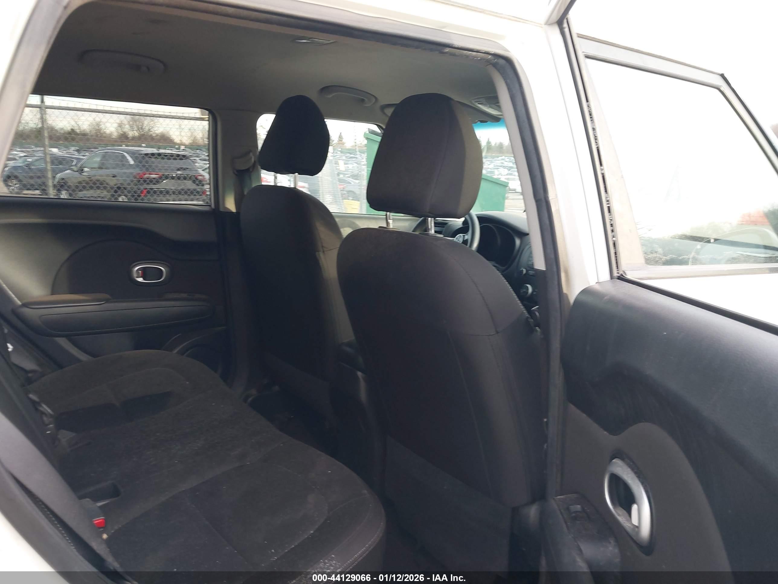KIA SOUL image 8