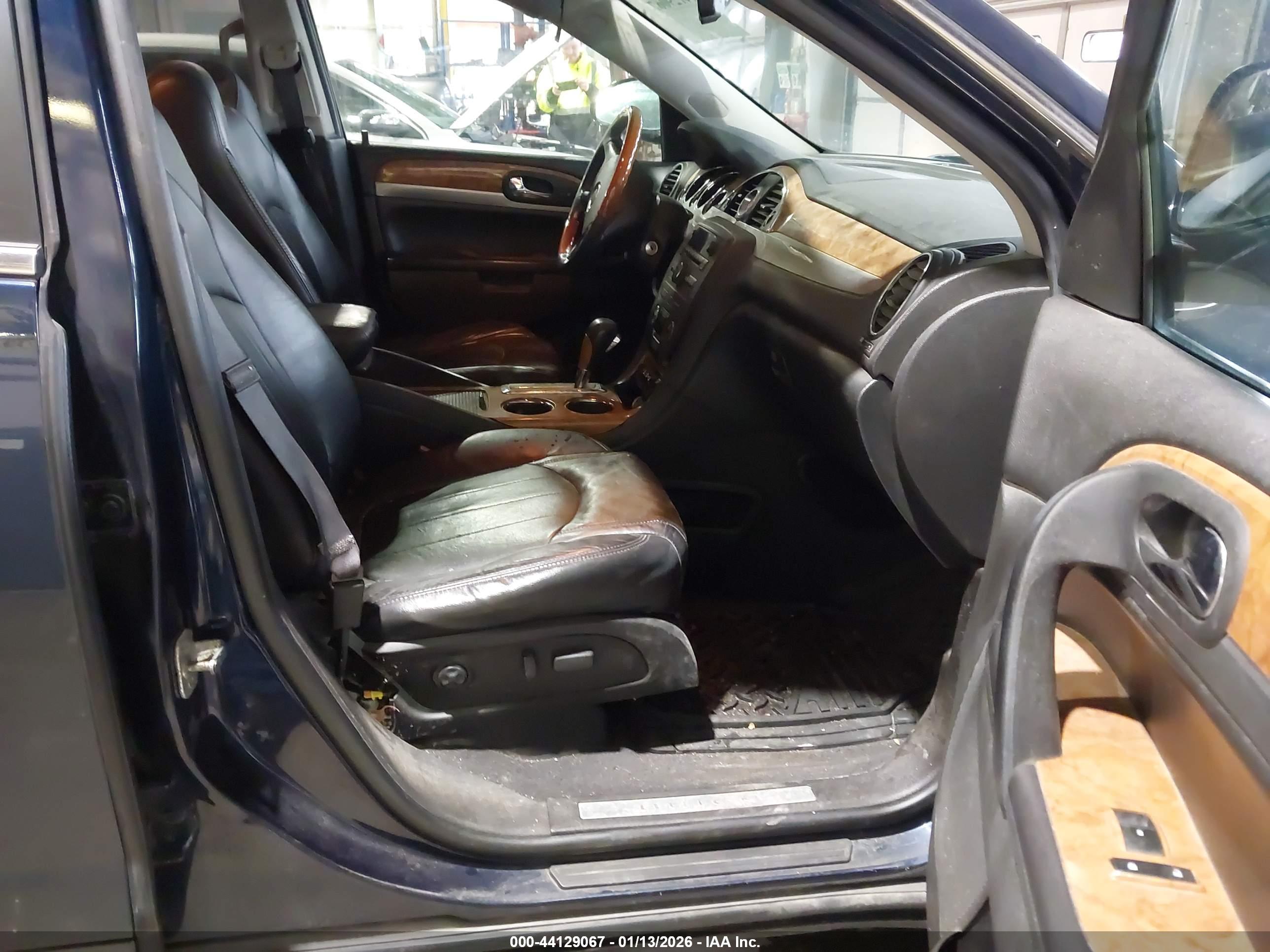 BUICK ENCLAVE image 5