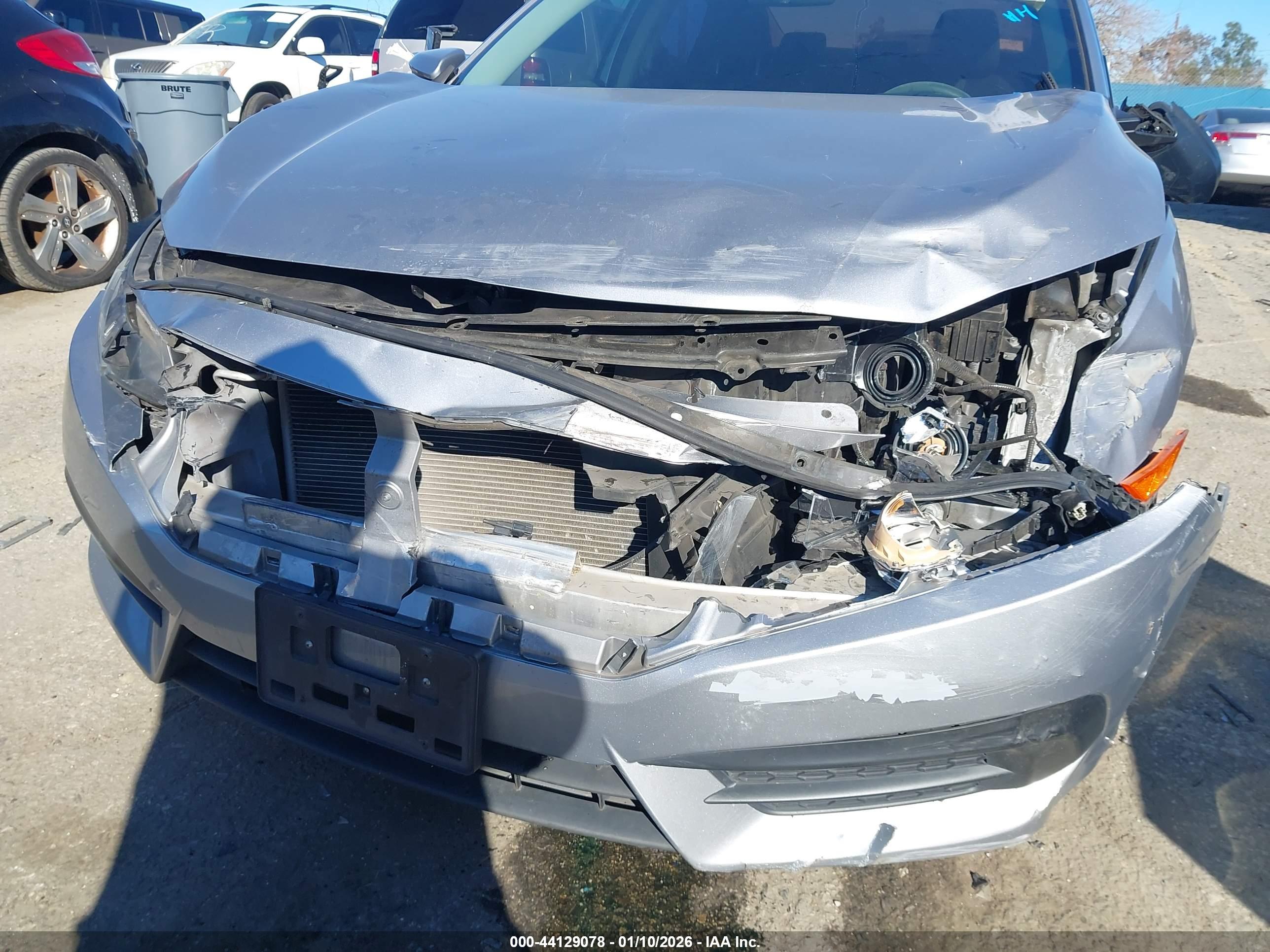 HONDA CIVIC image 6