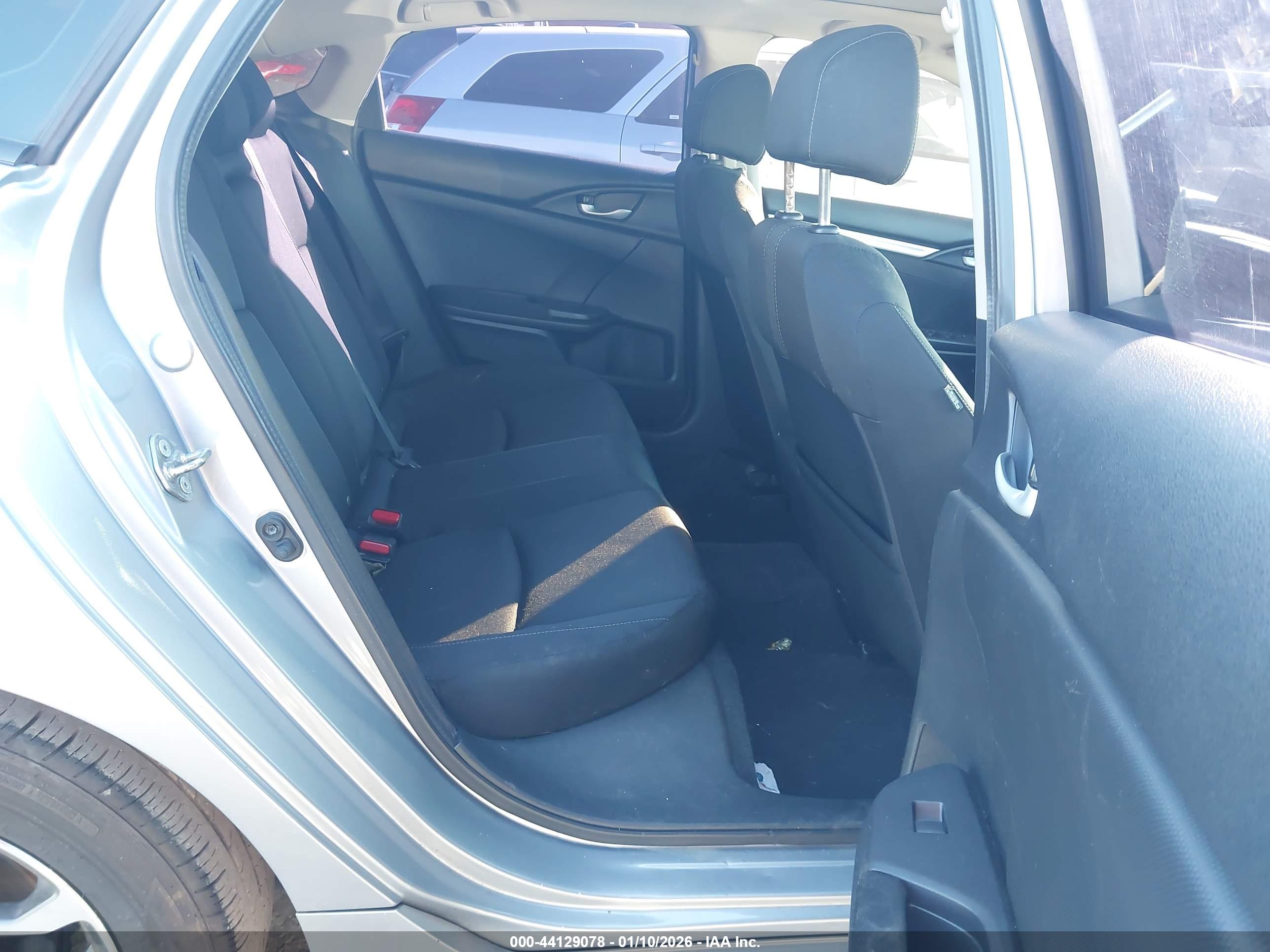HONDA CIVIC image 8